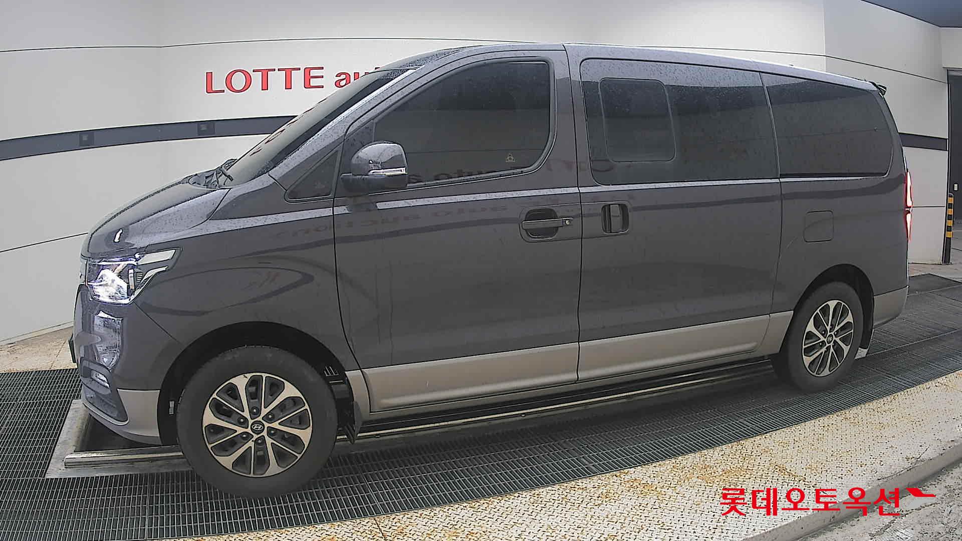 2020 - hyundai grand starex