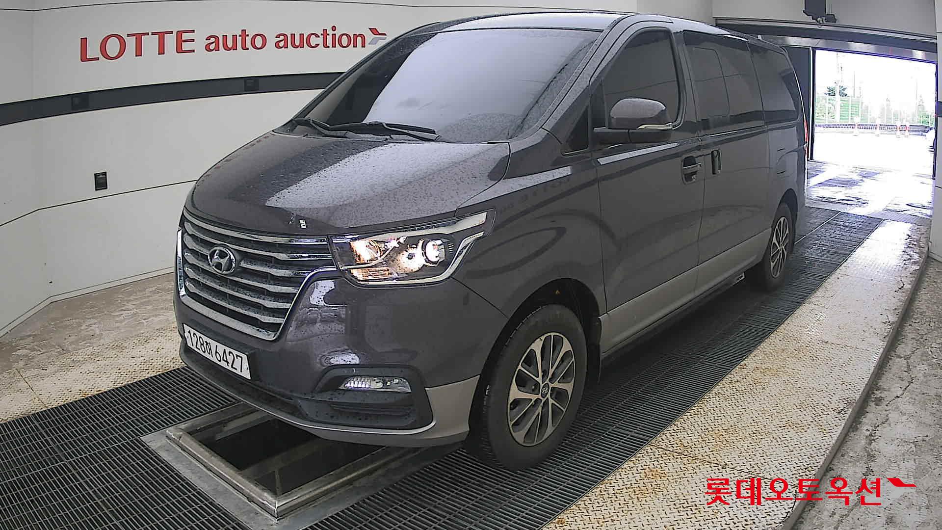 2020 - hyundai grand starex