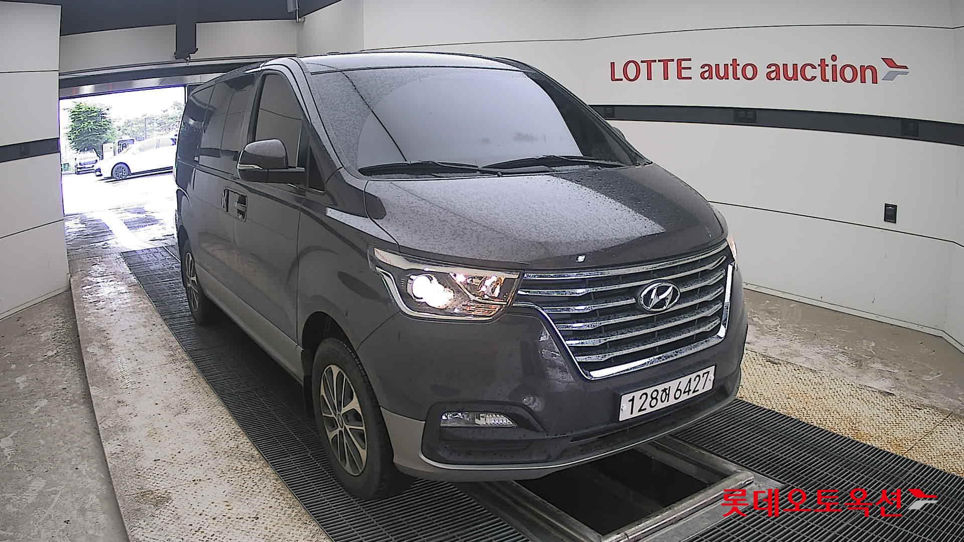 2020 - hyundai grand starex