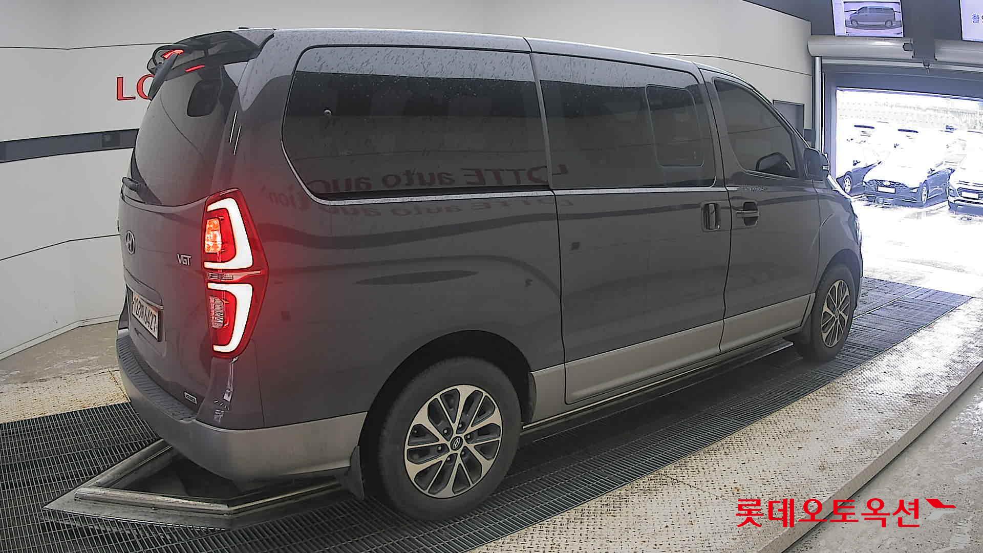 2020 - hyundai grand starex