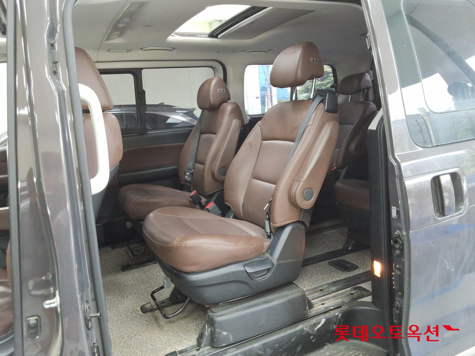 2020 - hyundai grand starex