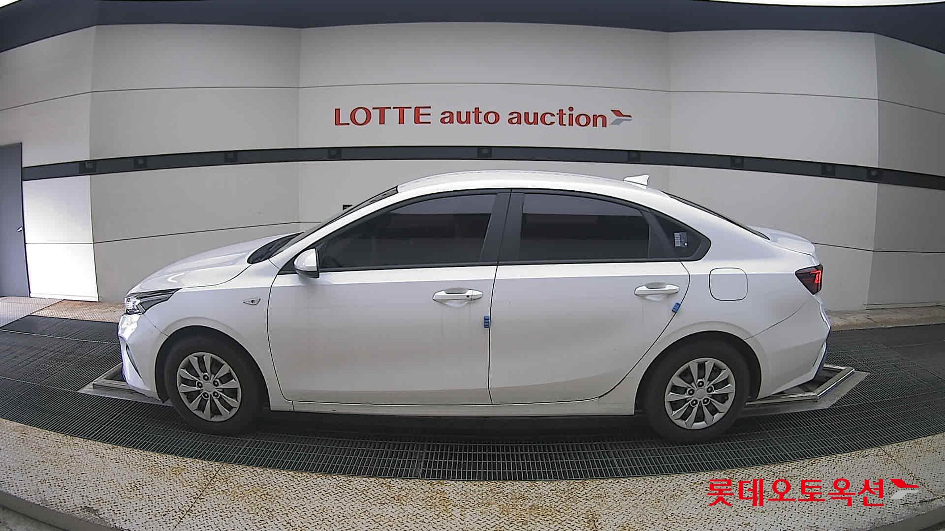 2022 - kia k3