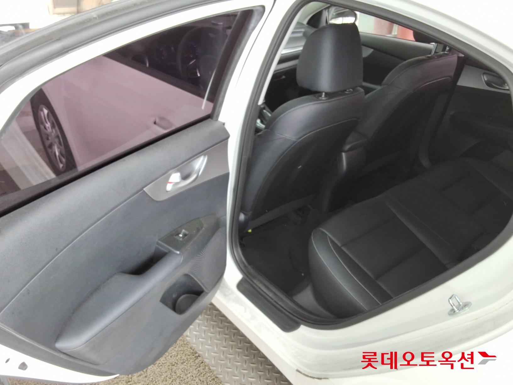 2022 - kia k3