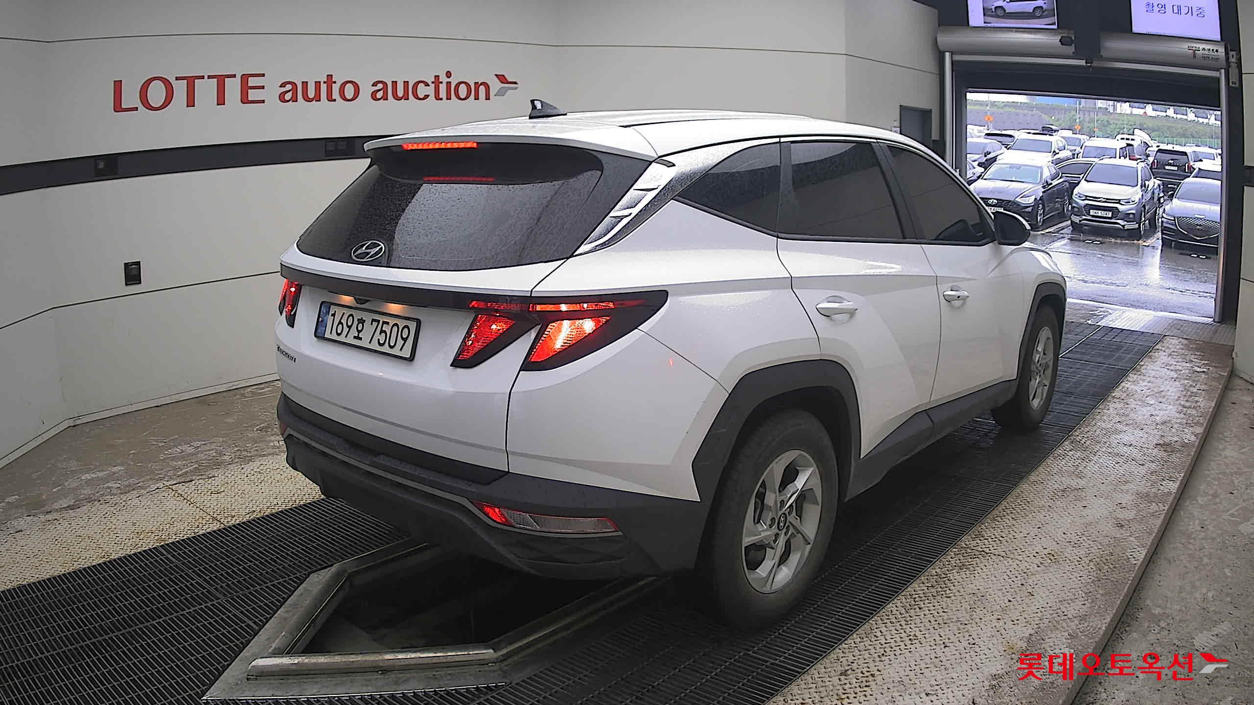 2022 - hyundai tucson