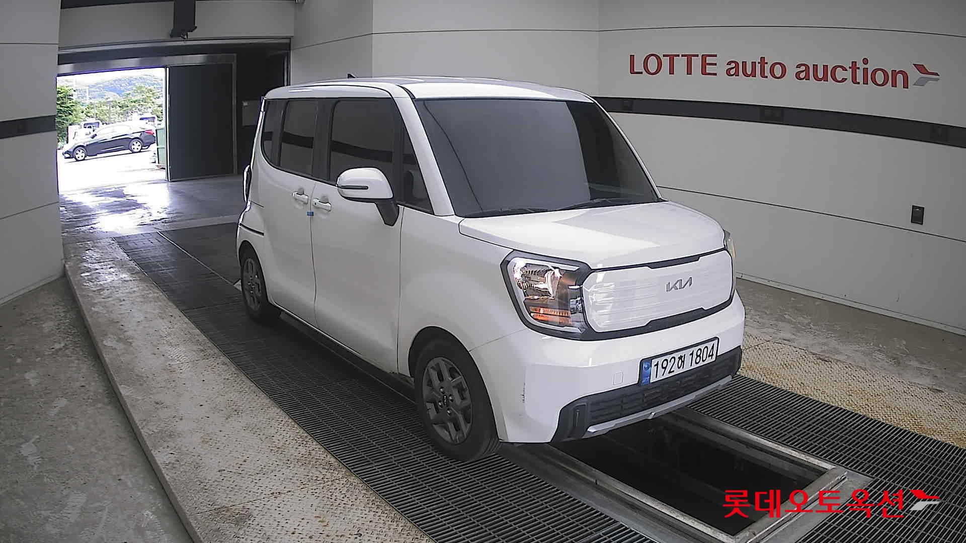 2023 - kia ray