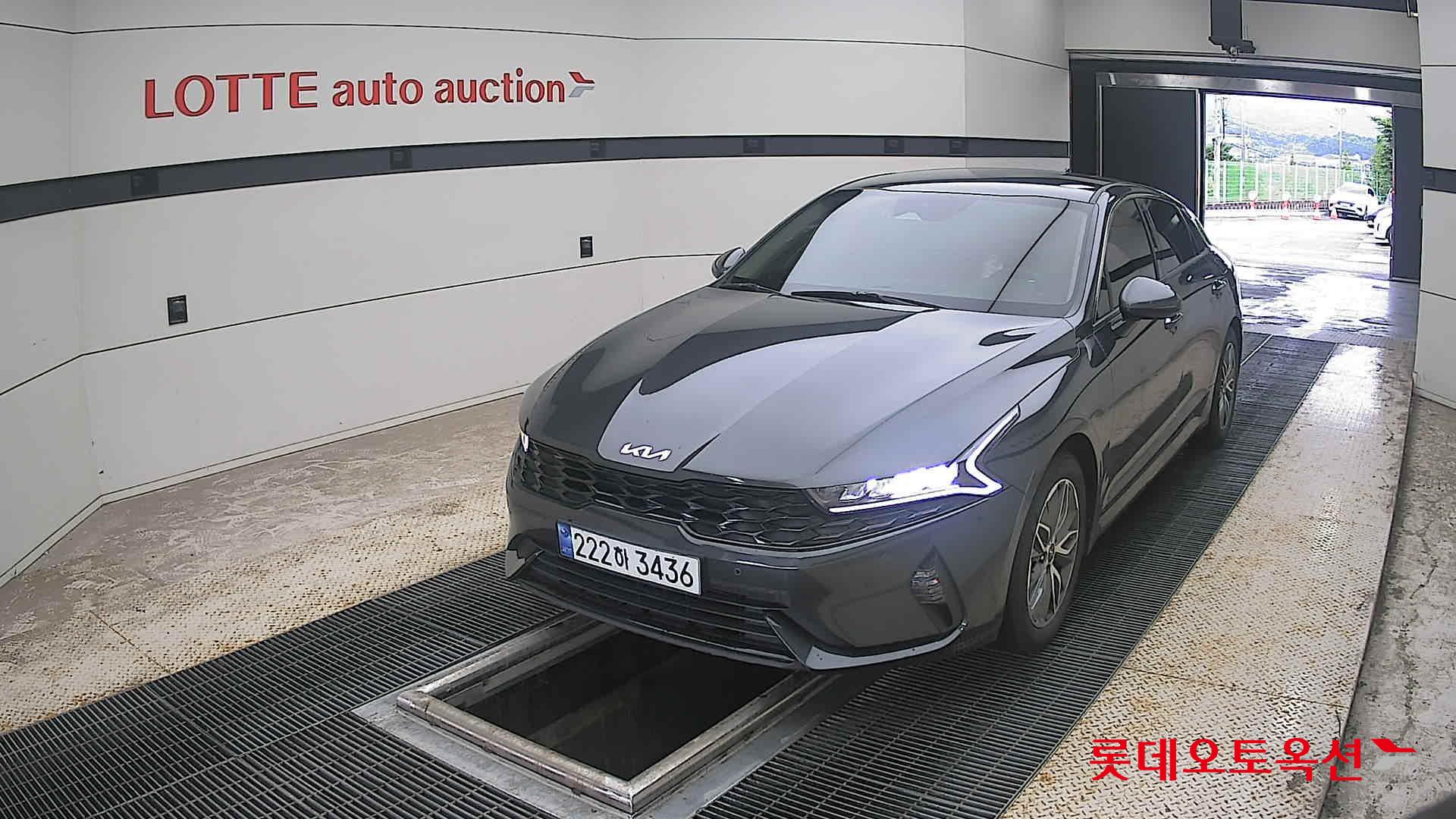 2023 - kia k5