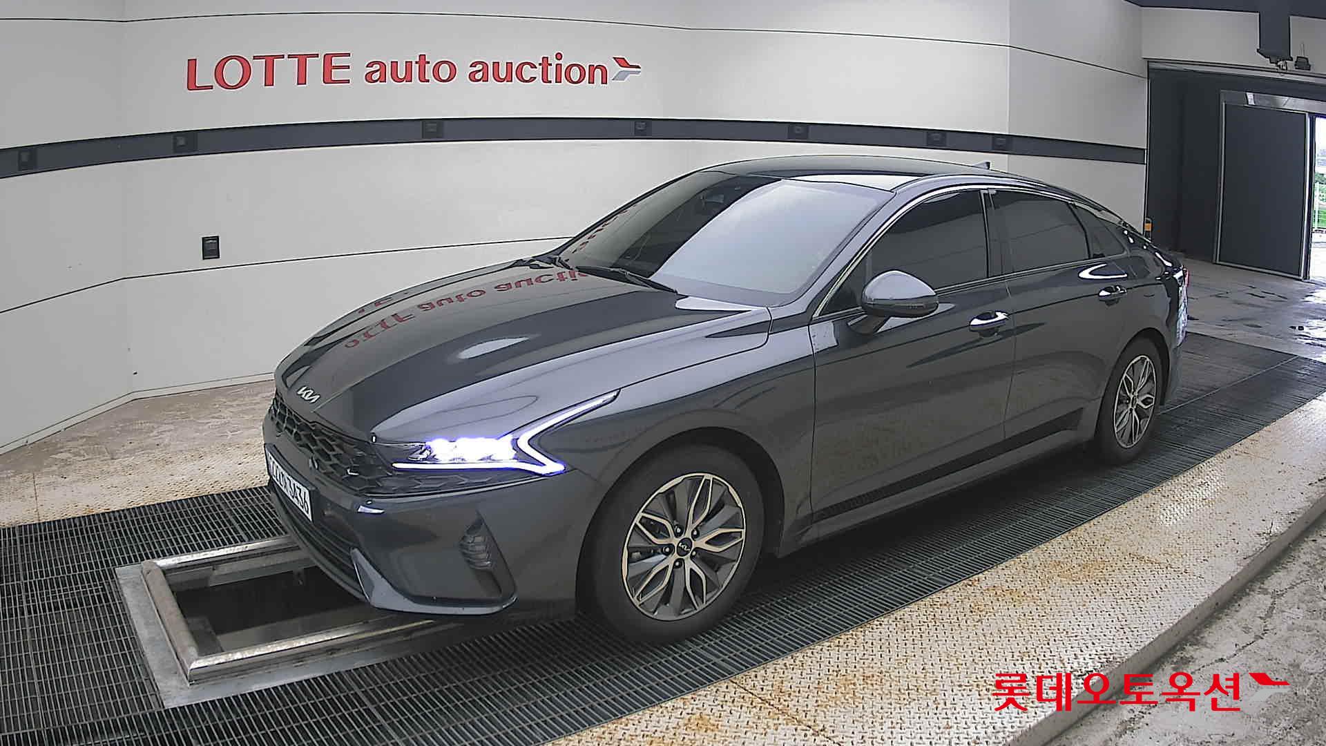2023 - kia k5