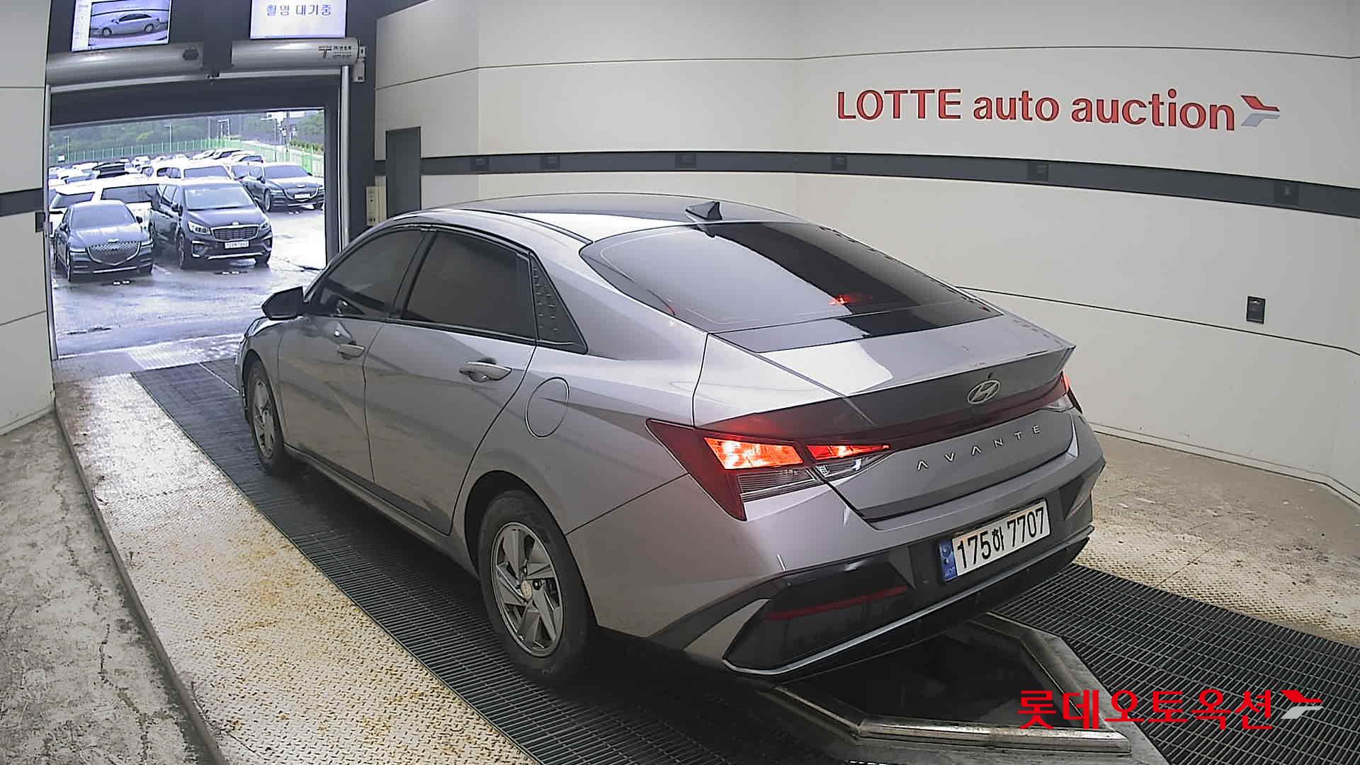 2024 - hyundai avante