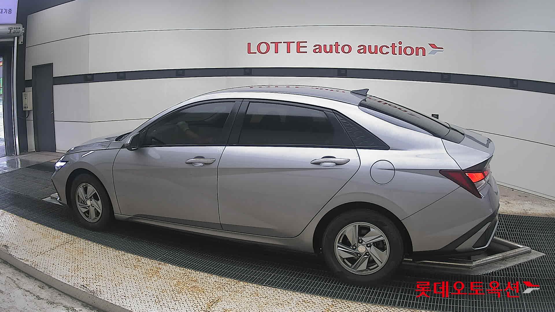 2024 - hyundai avante