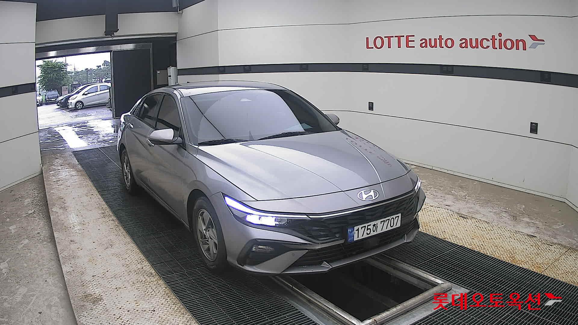 2024 - hyundai avante