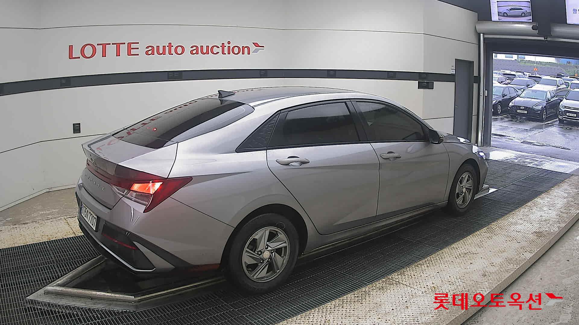 2024 - hyundai avante