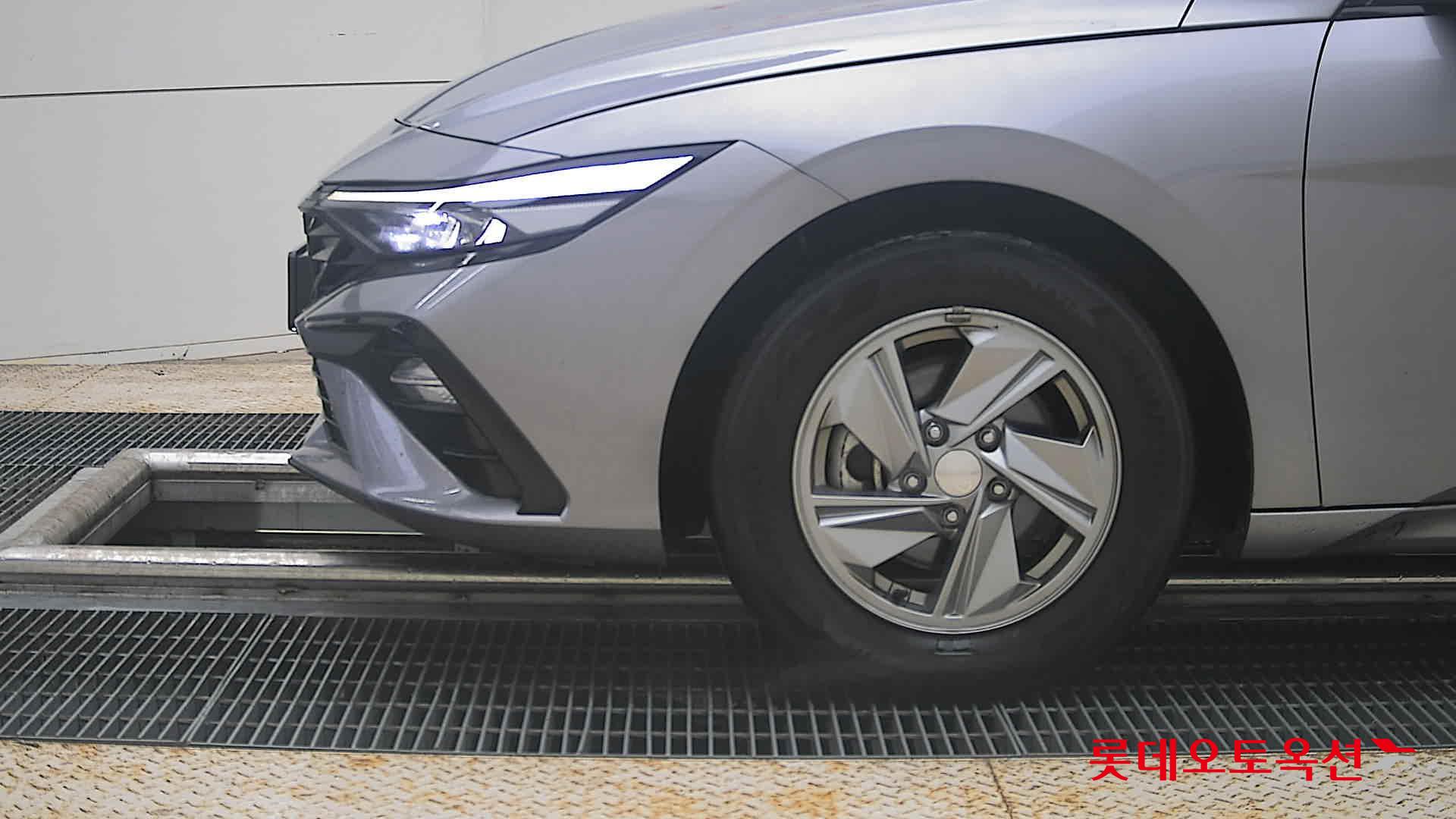 2024 - hyundai avante