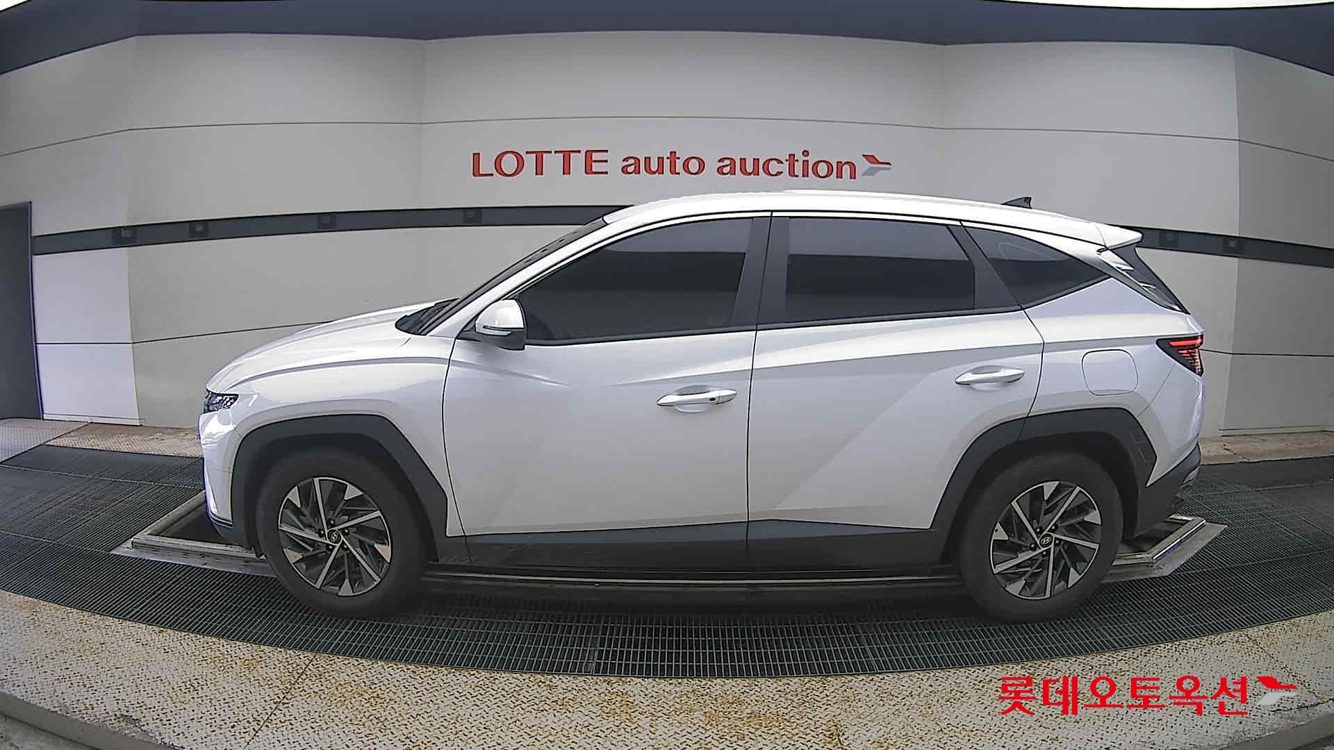 2021 - hyundai tucson