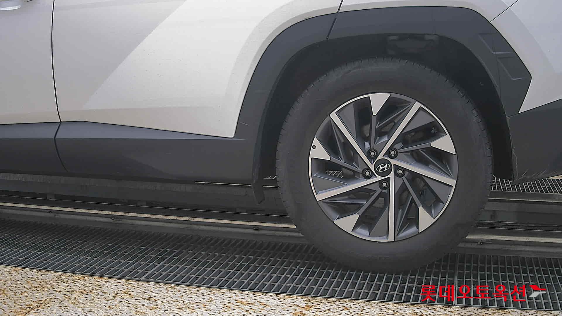 2021 - hyundai tucson