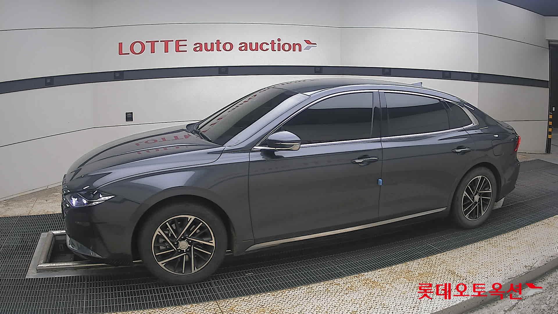 2022 - hyundai grandeur