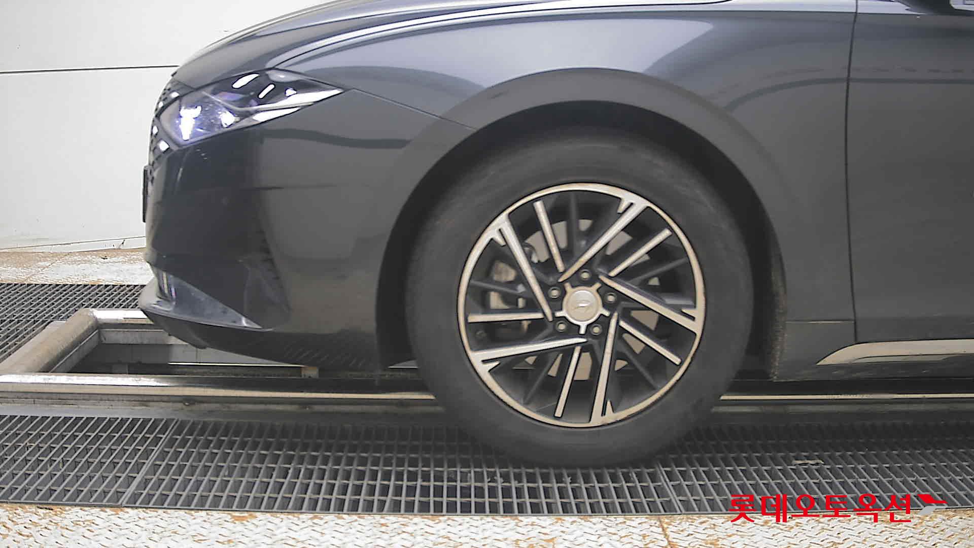 2022 - hyundai grandeur