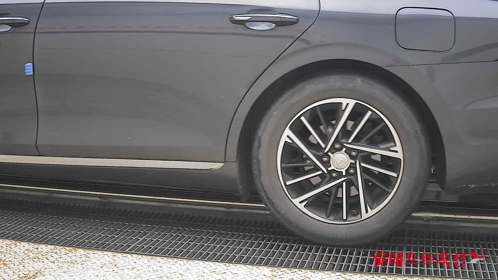 2022 - hyundai grandeur