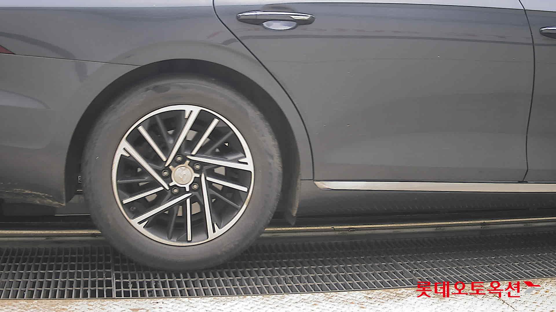 2022 - hyundai grandeur