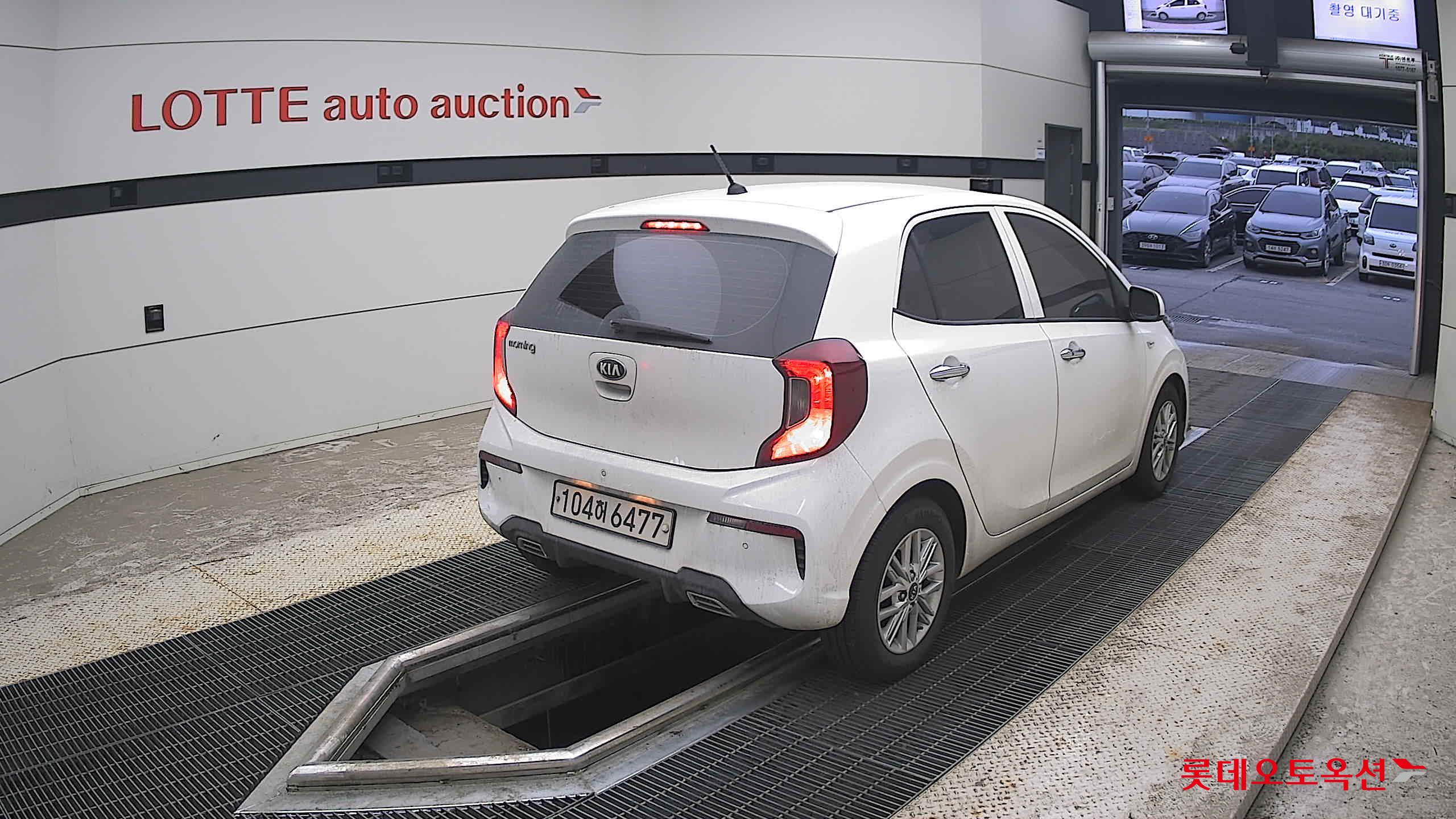 2021 - kia morning