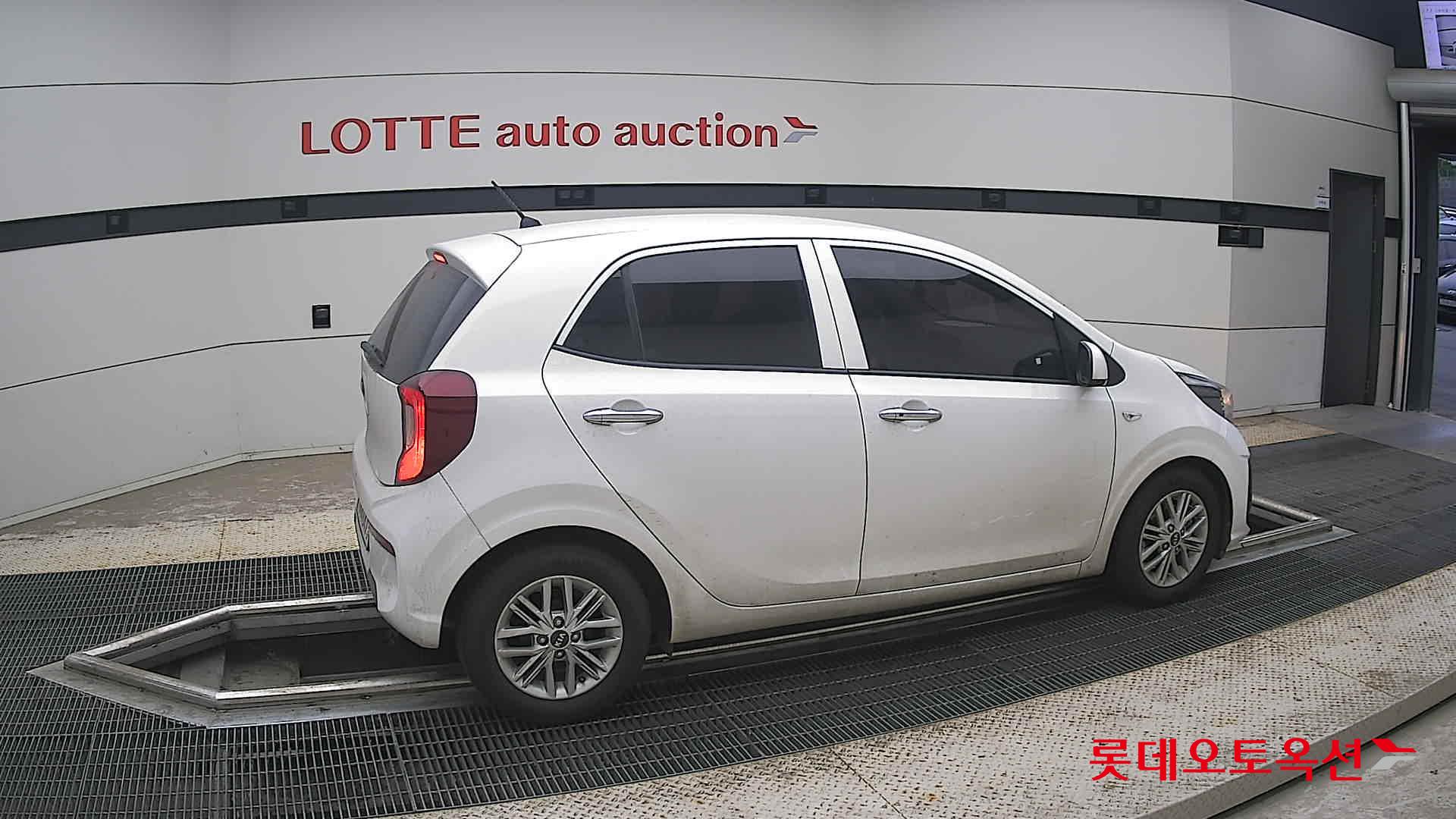 2021 - kia morning