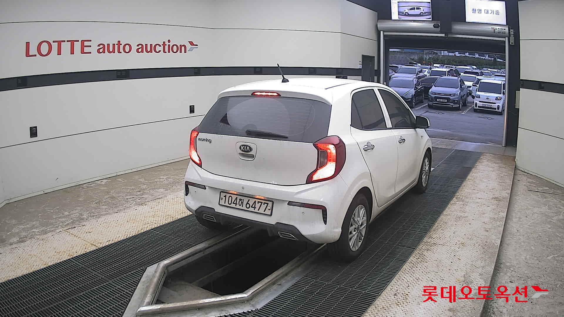 2021 - kia morning