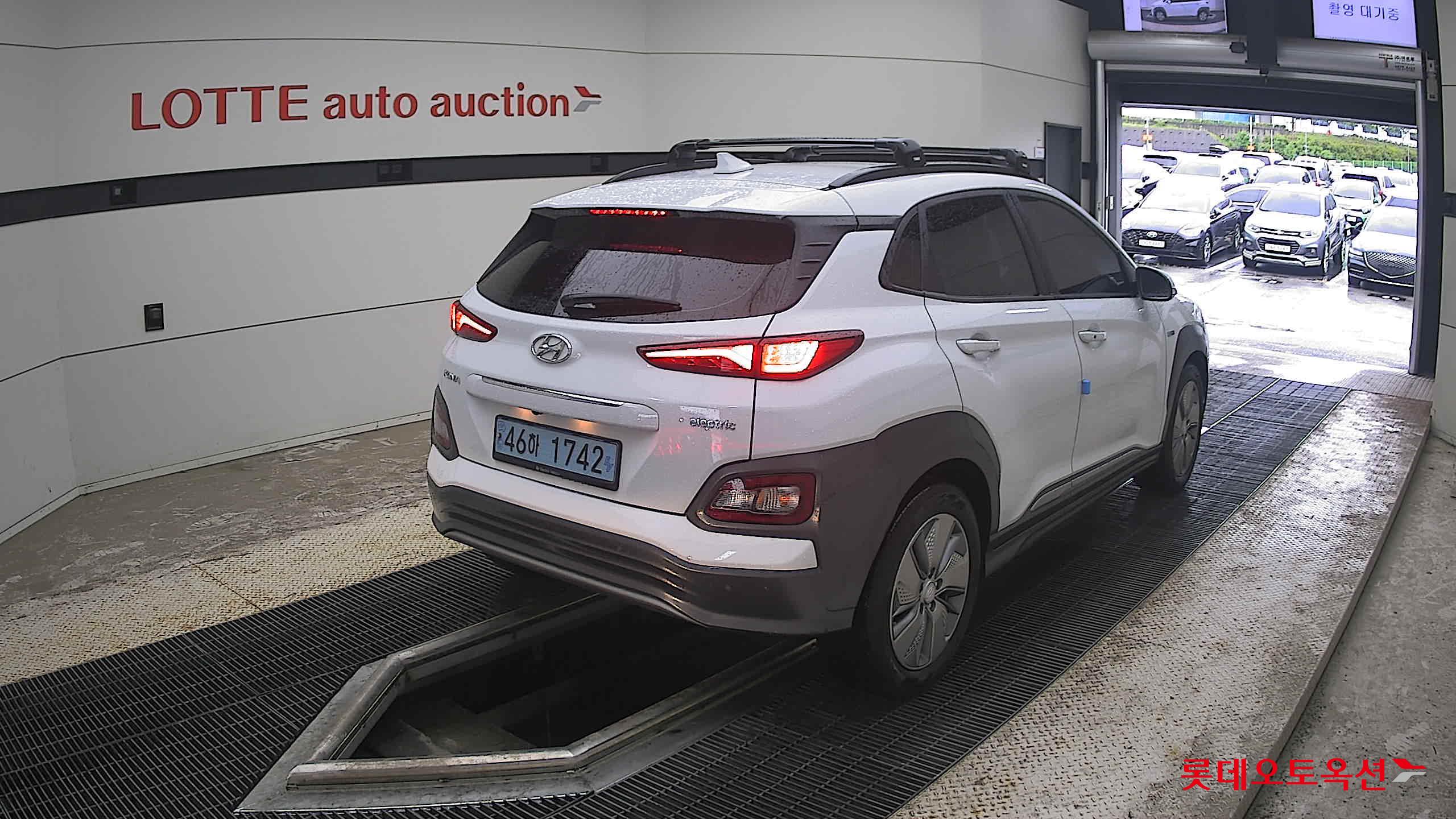 2020 - hyundai kona