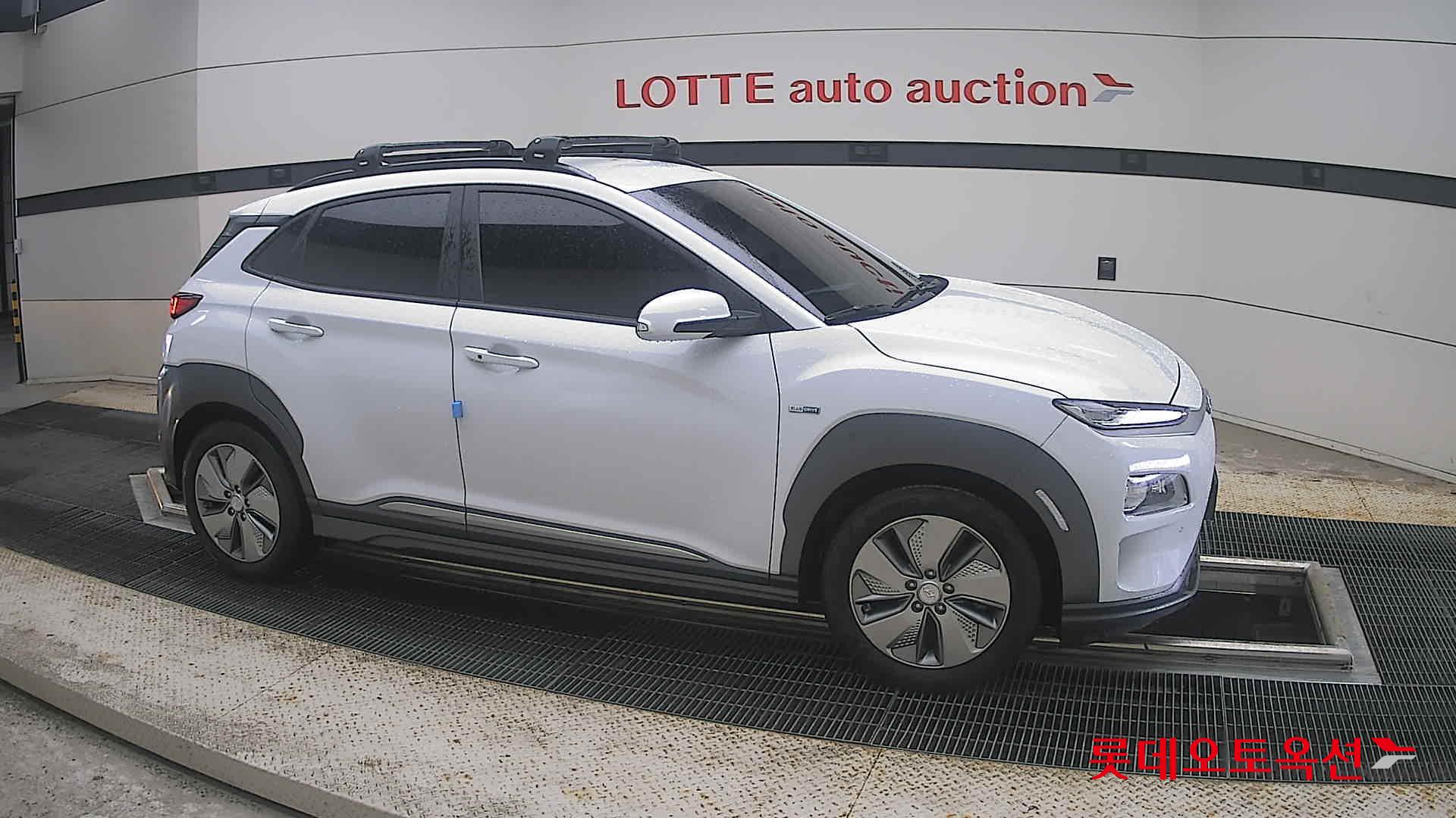 2020 - hyundai kona