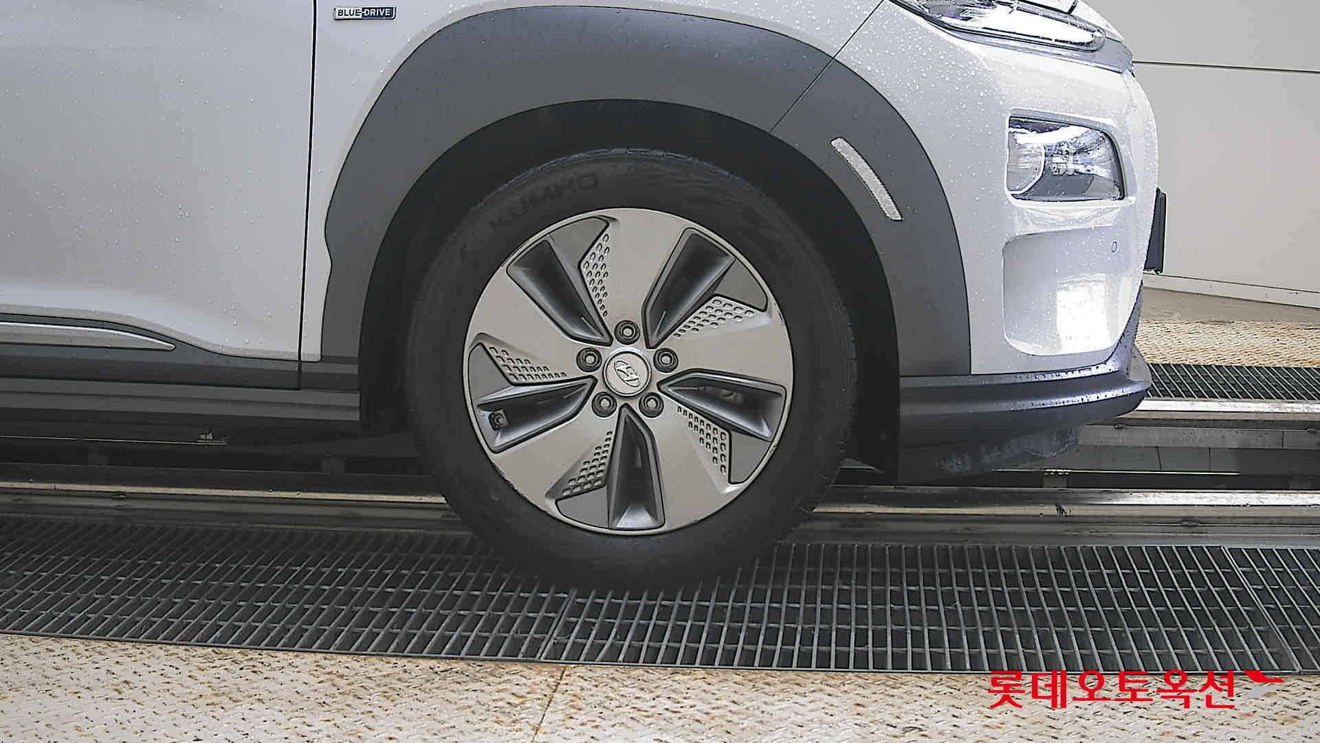 2020 - hyundai kona