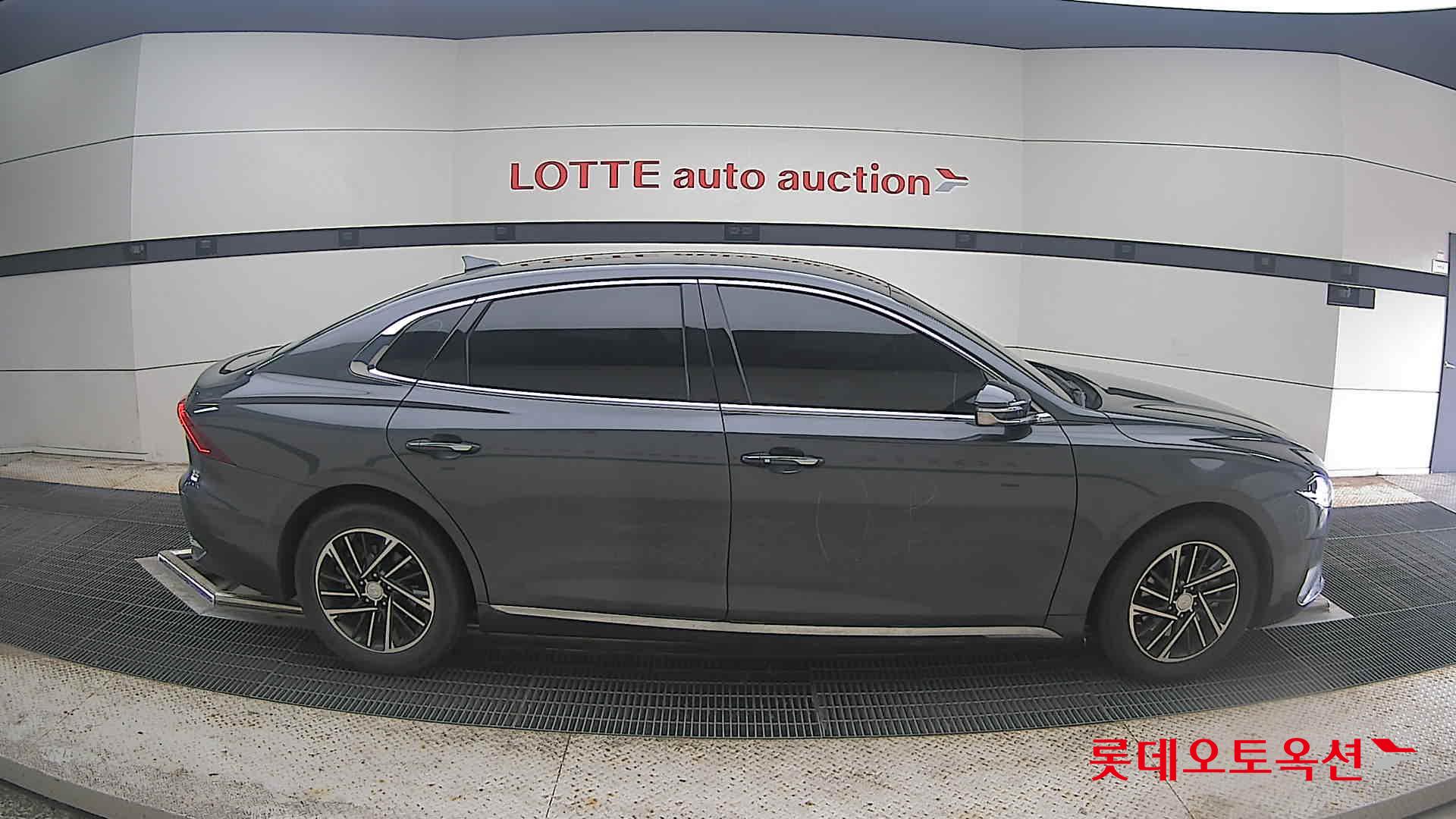 2020 - hyundai grandeur