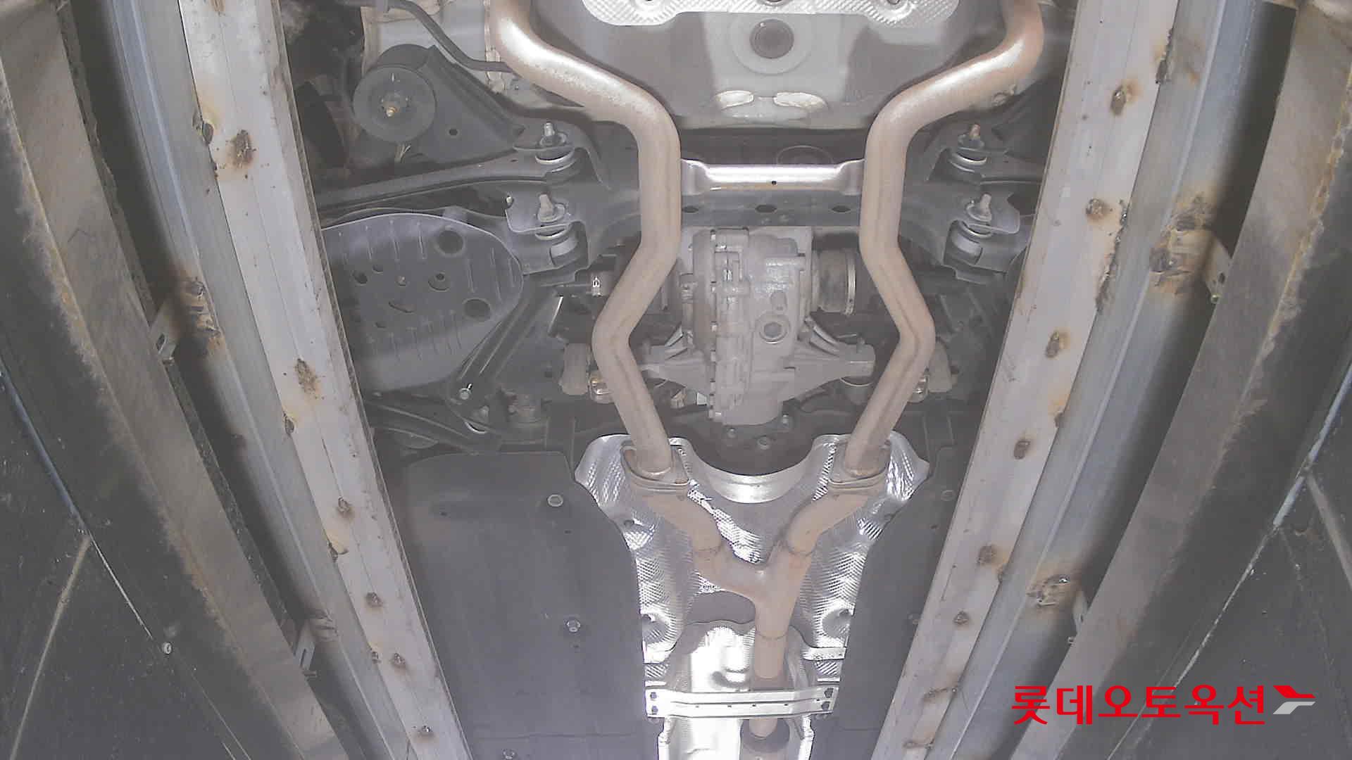 2021 - genesis gv70