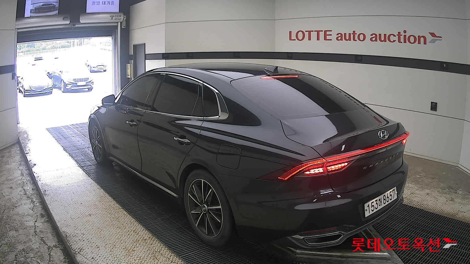 2021 - hyundai grandeur