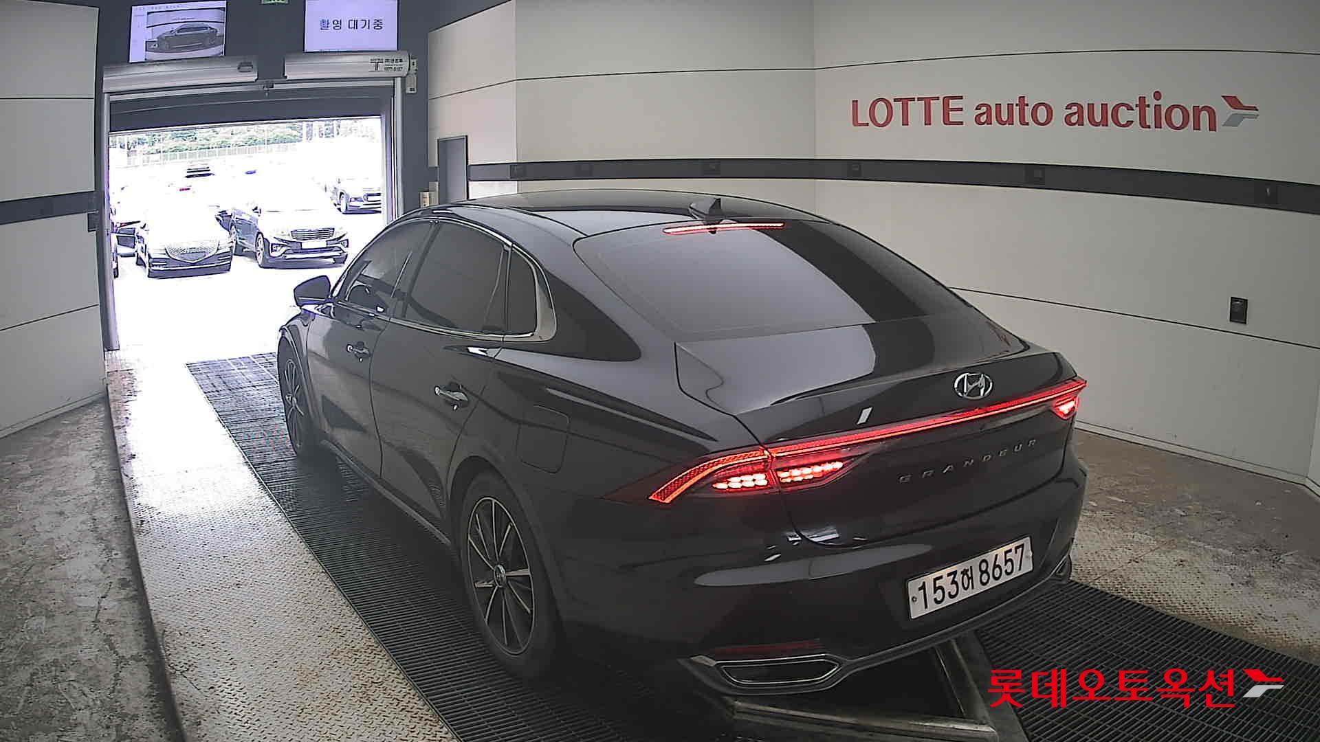 2021 - hyundai grandeur