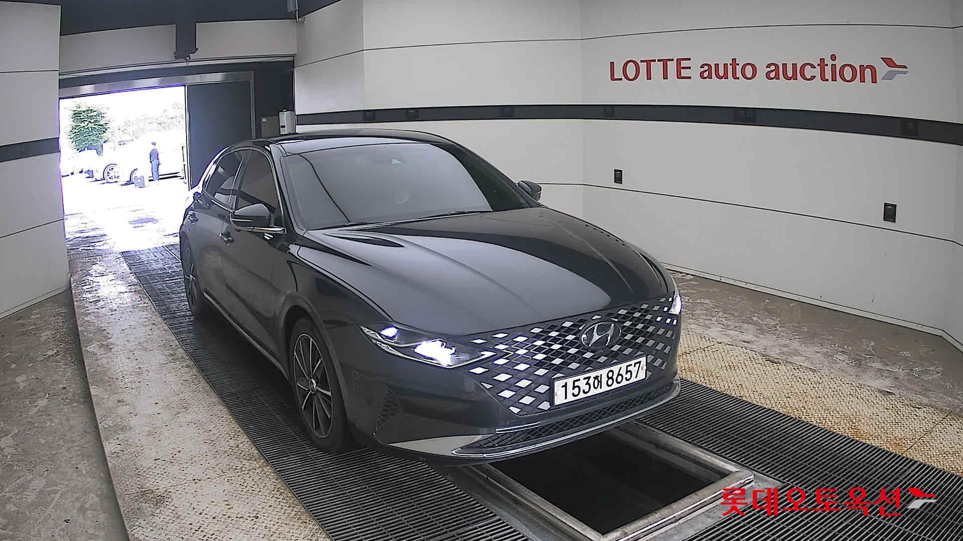 2021 - hyundai grandeur