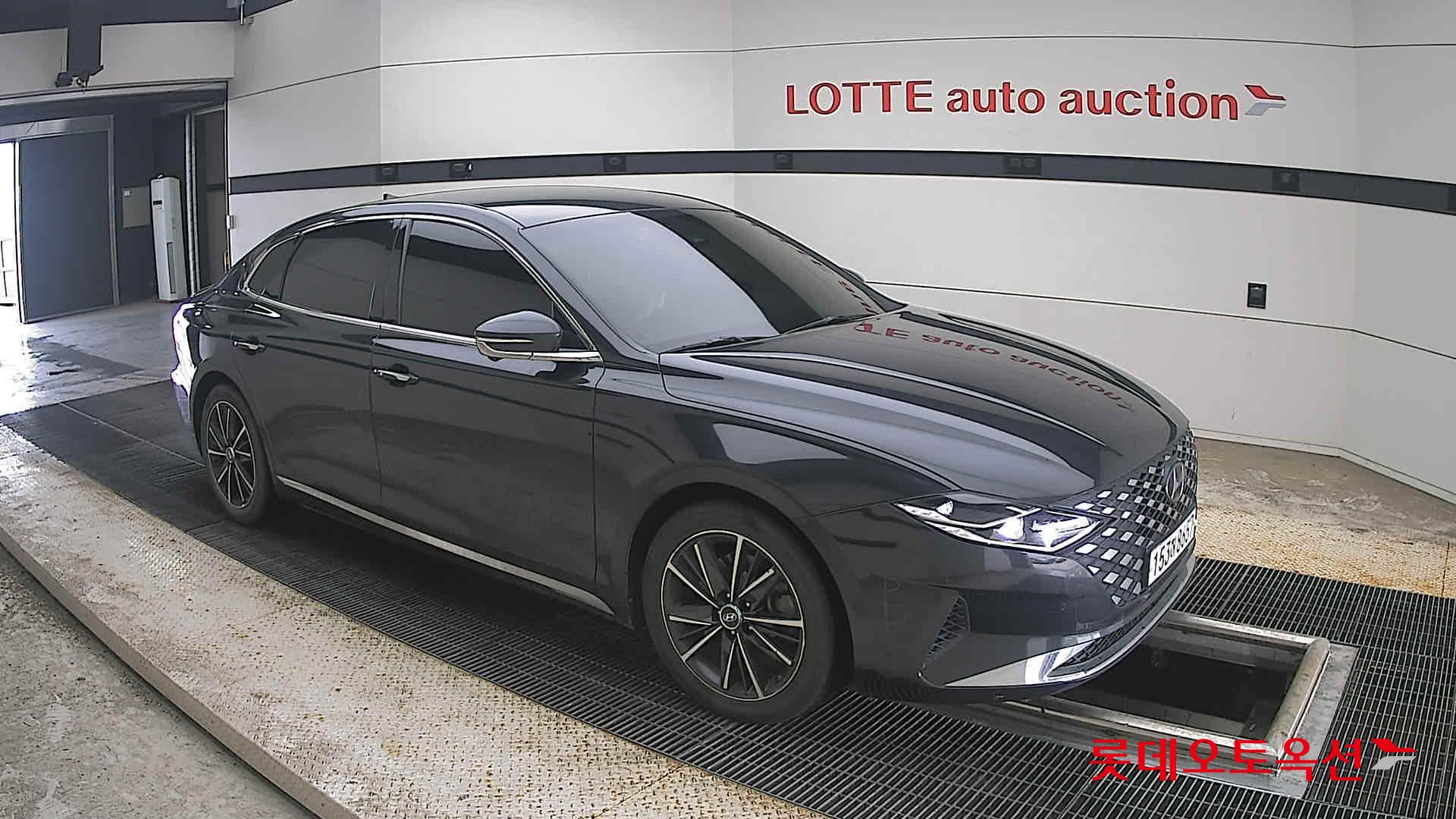 2021 - hyundai grandeur