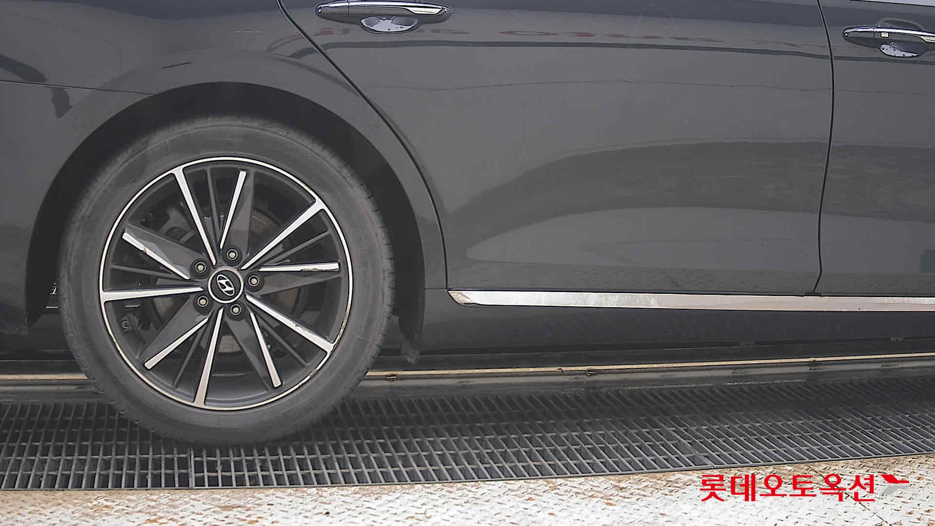 2021 - hyundai grandeur
