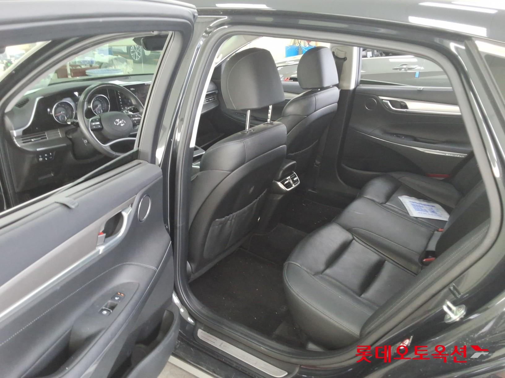 2021 - hyundai grandeur