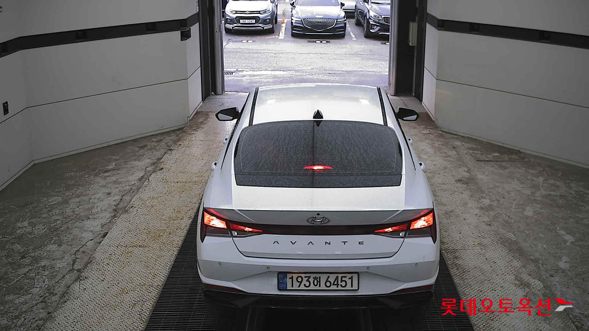 2023 - hyundai avante