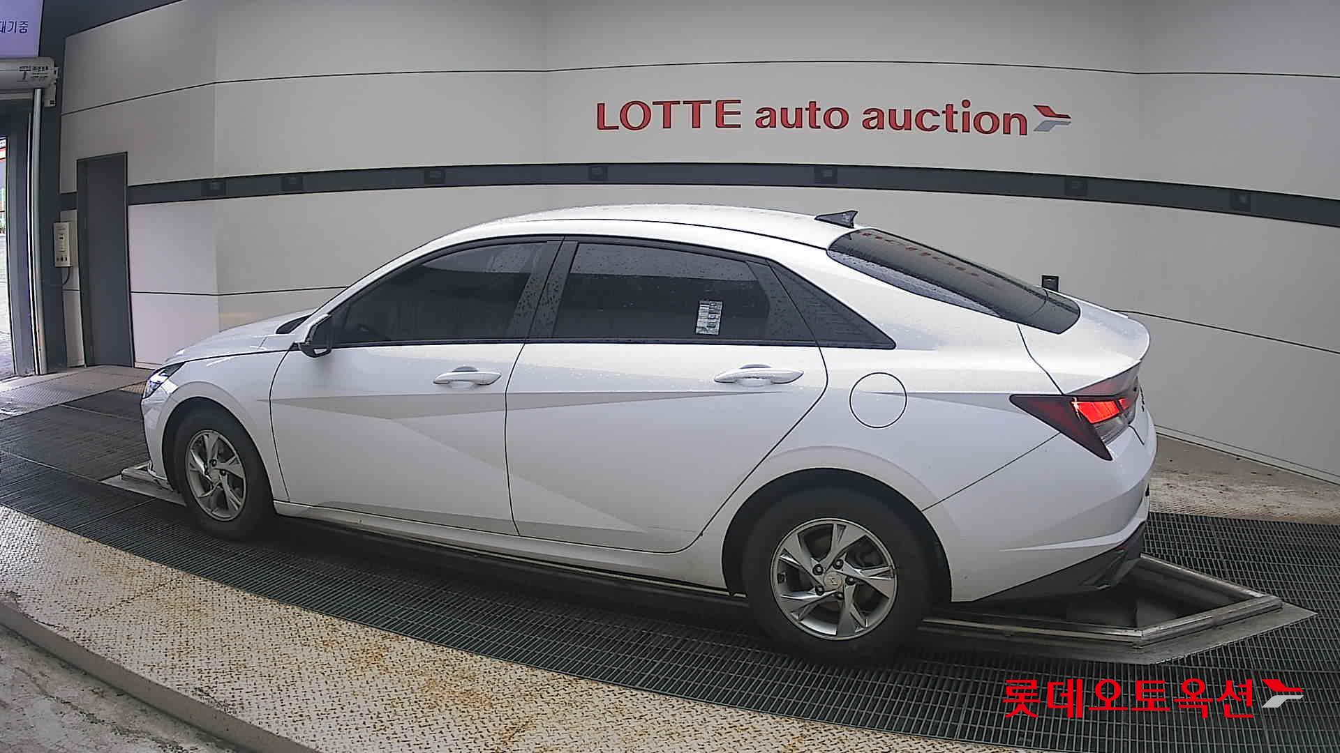 2023 - hyundai avante
