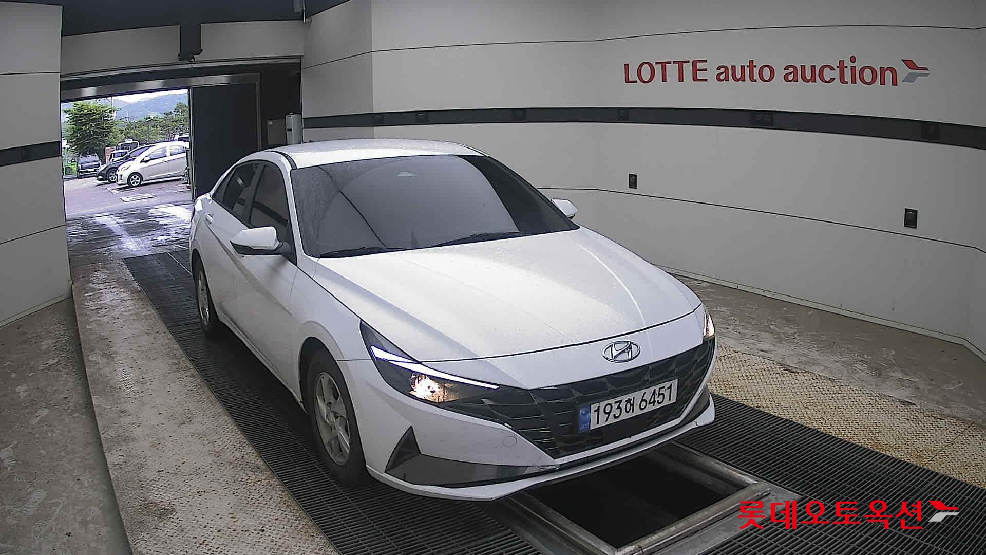 2023 - hyundai avante