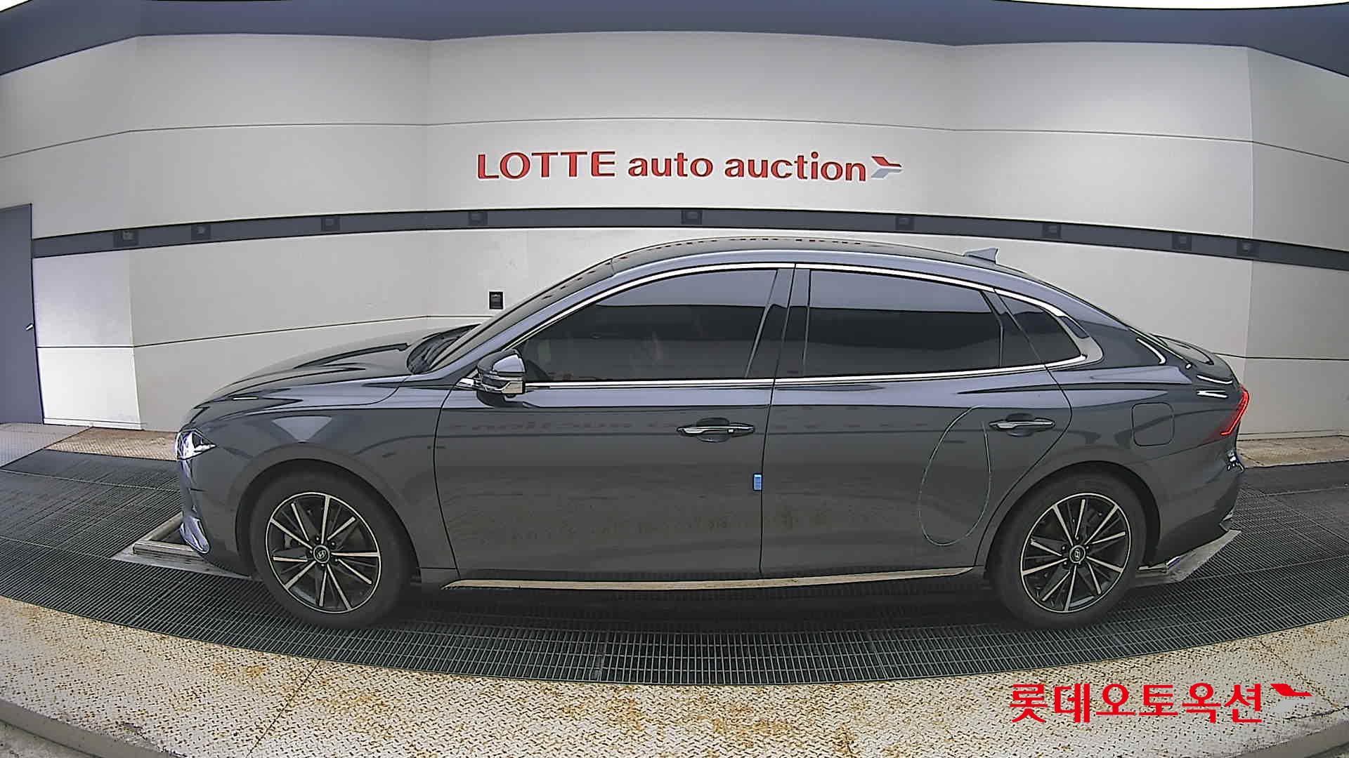 2022 - hyundai grandeur