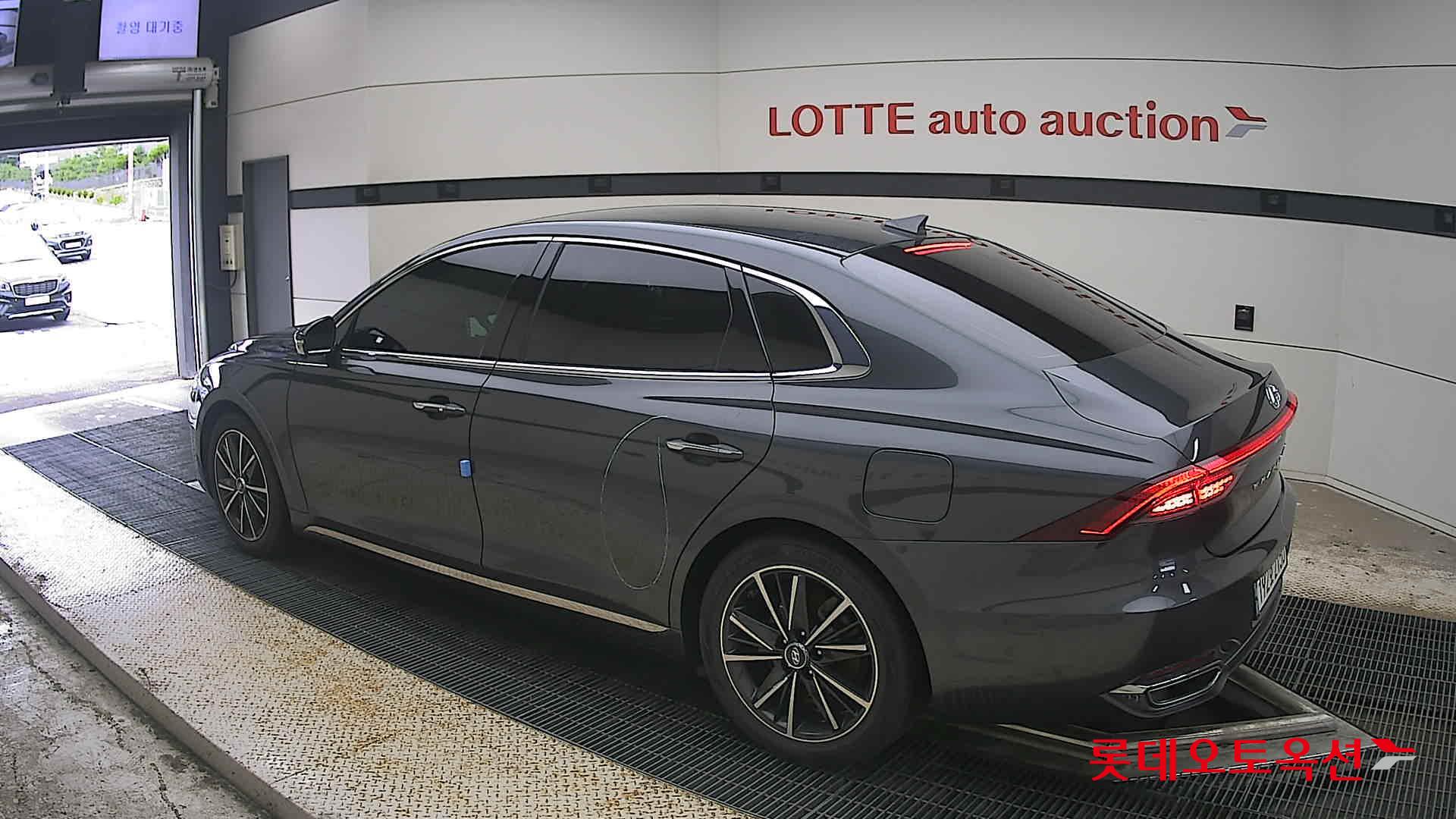 2022 - hyundai grandeur