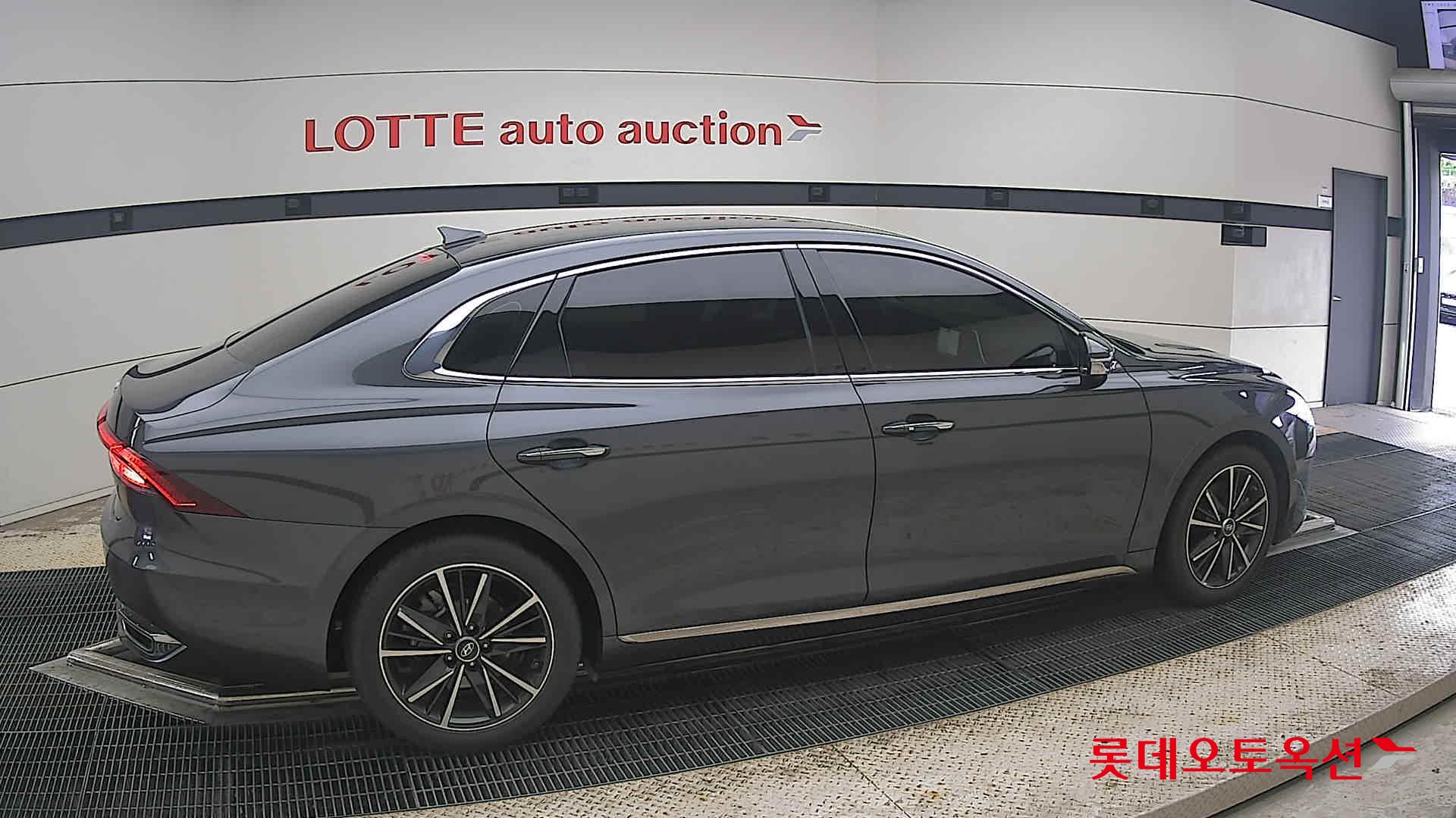 2022 - hyundai grandeur