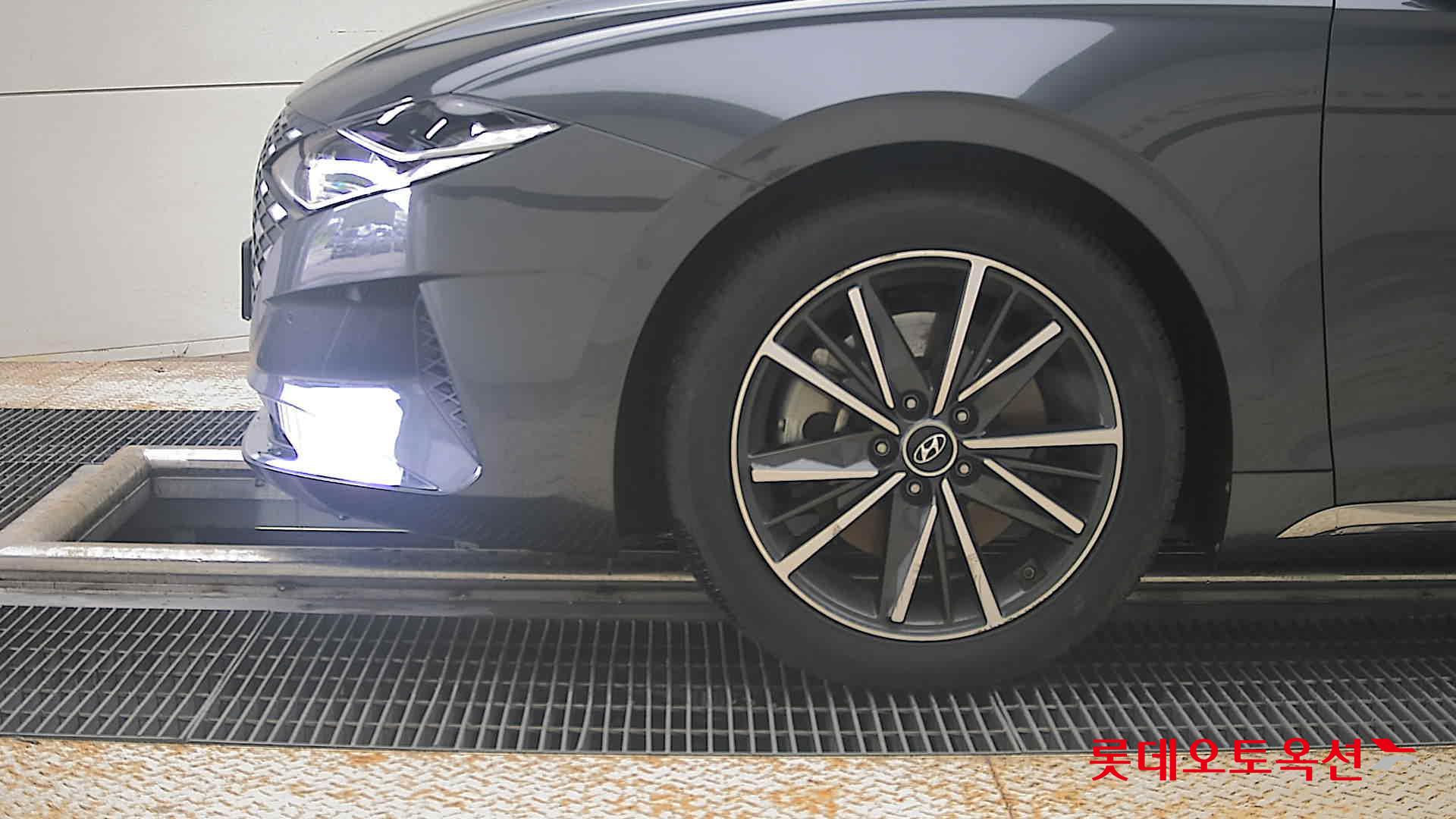 2022 - hyundai grandeur