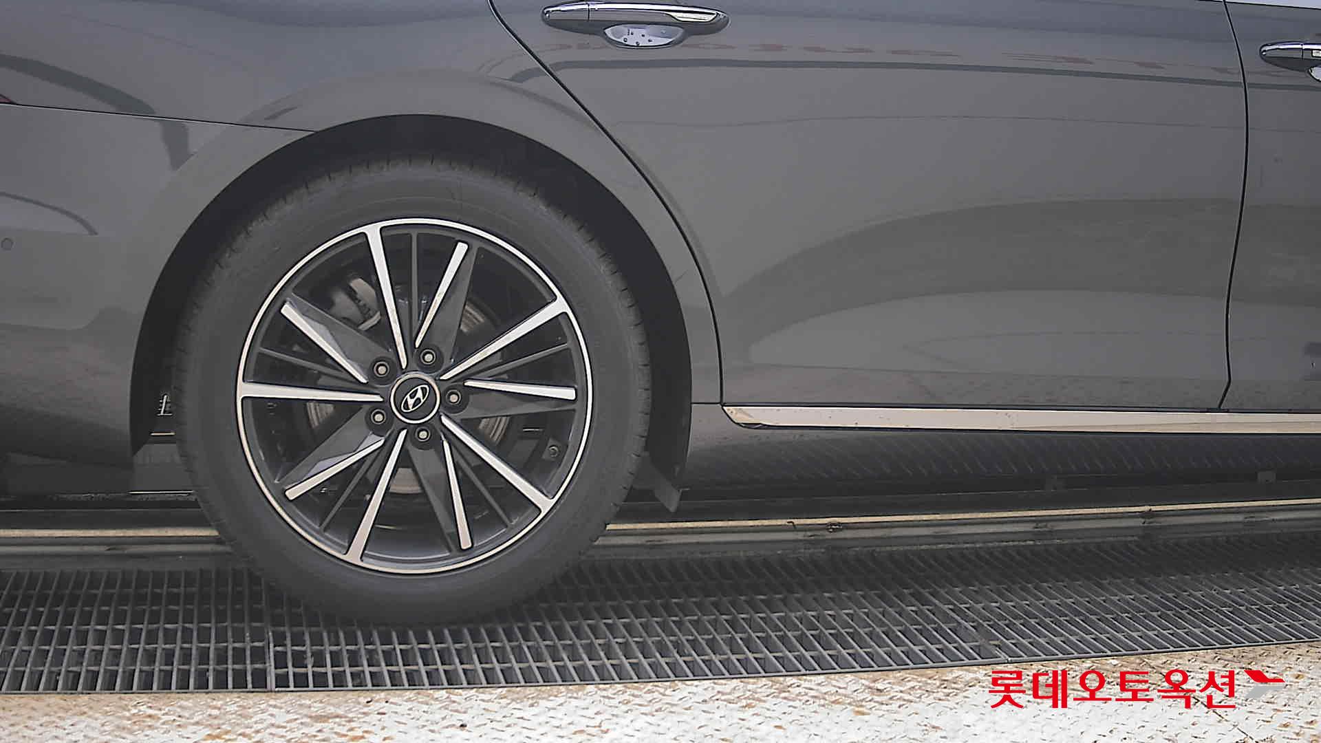 2022 - hyundai grandeur