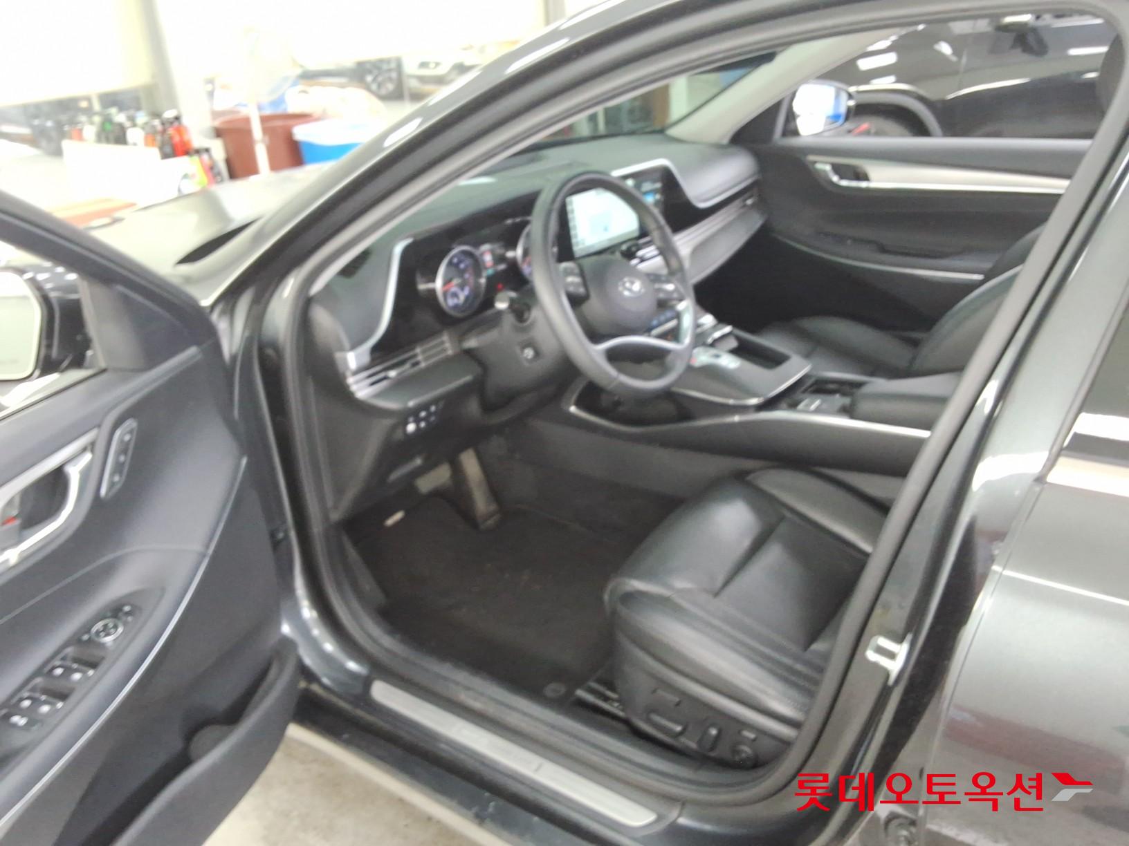 2022 - hyundai grandeur