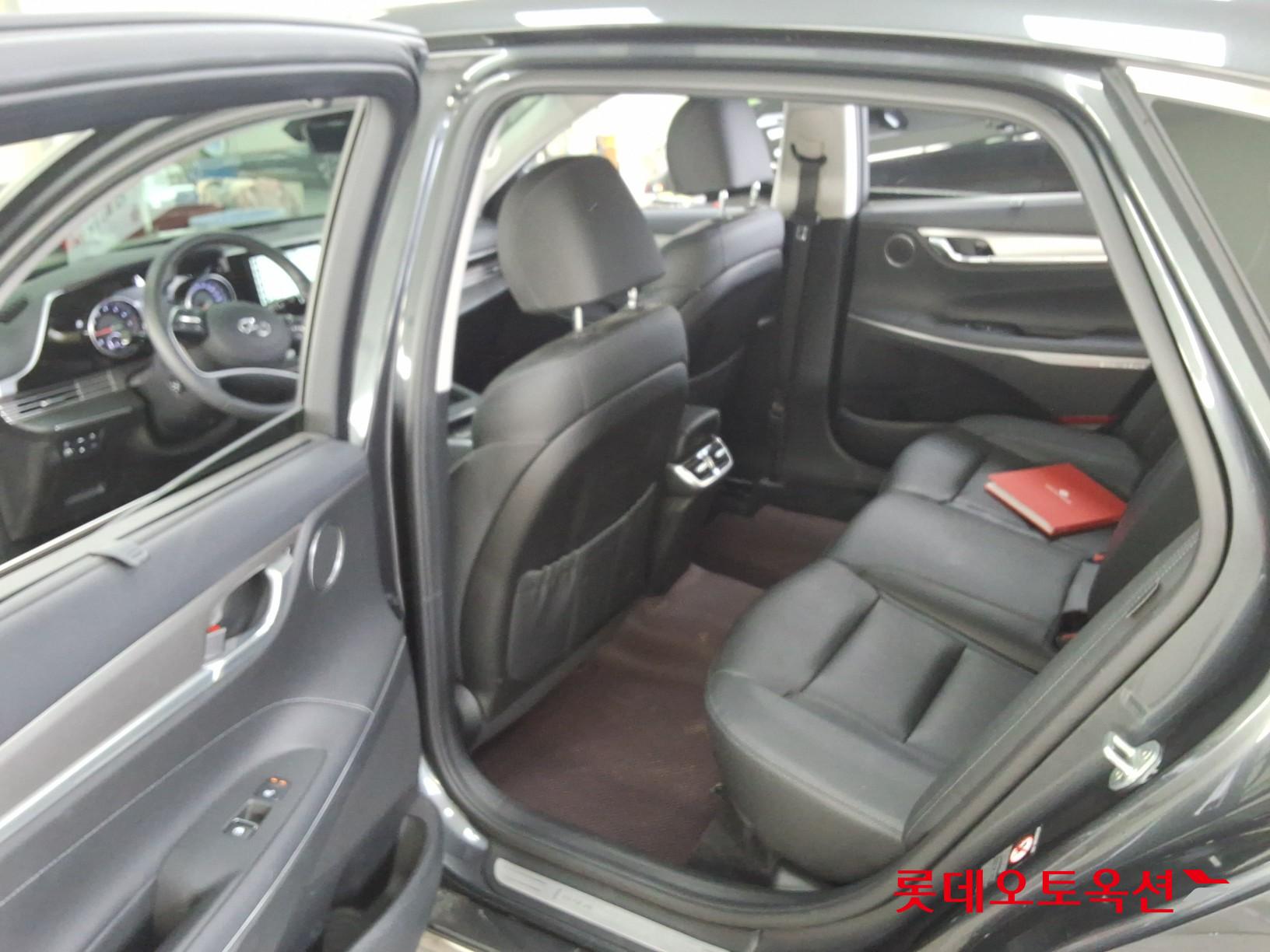 2022 - hyundai grandeur