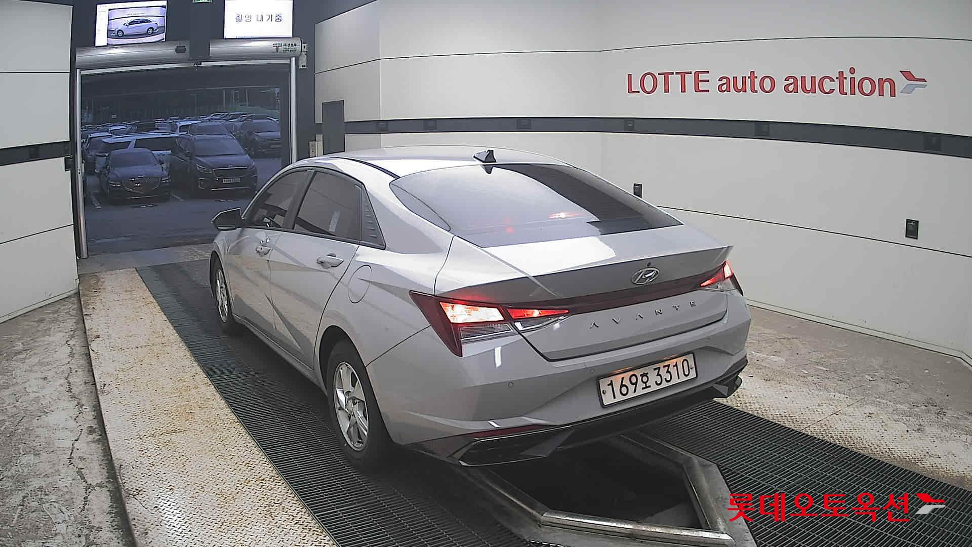 2023 - hyundai avante