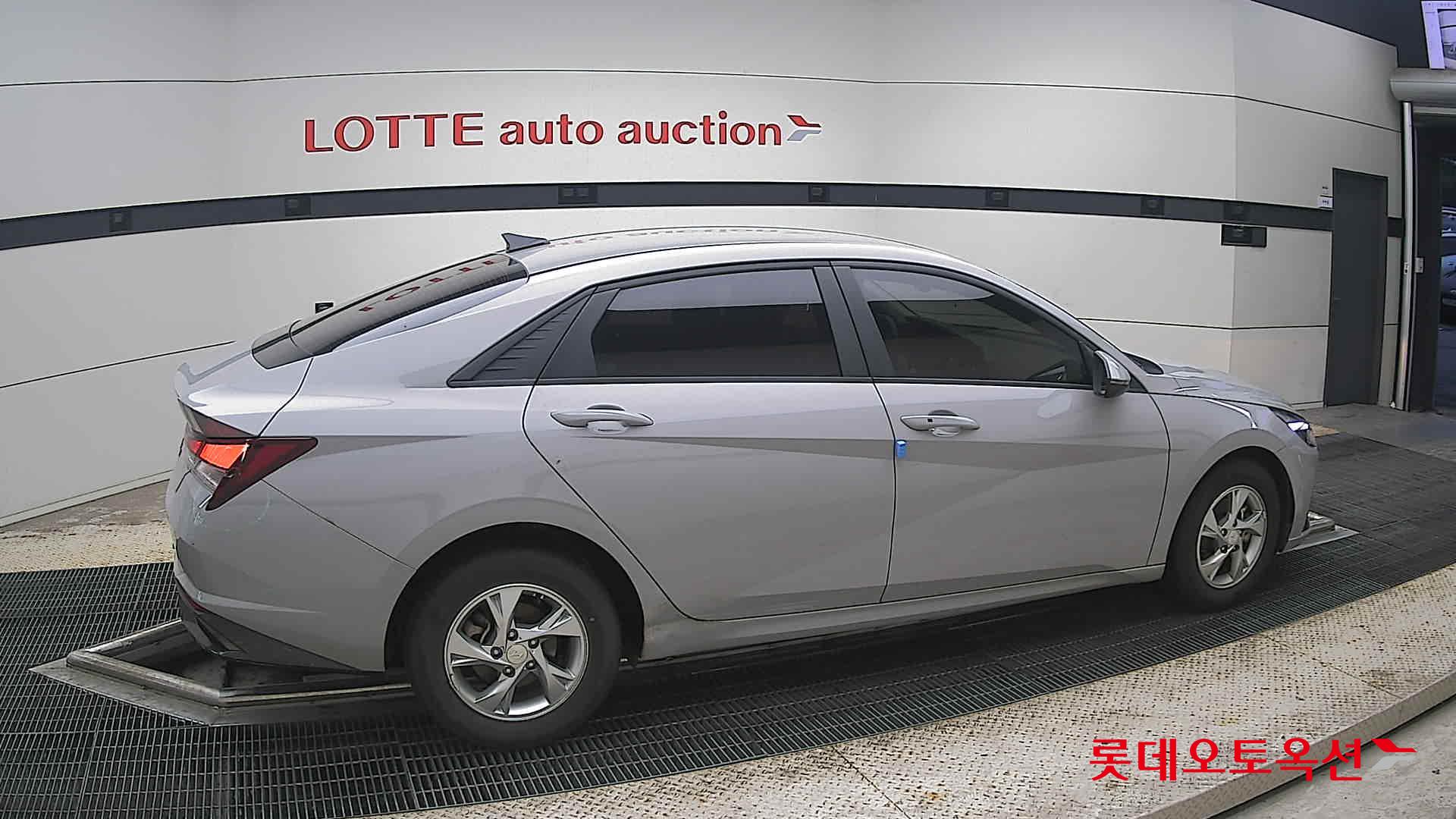 2023 - hyundai avante
