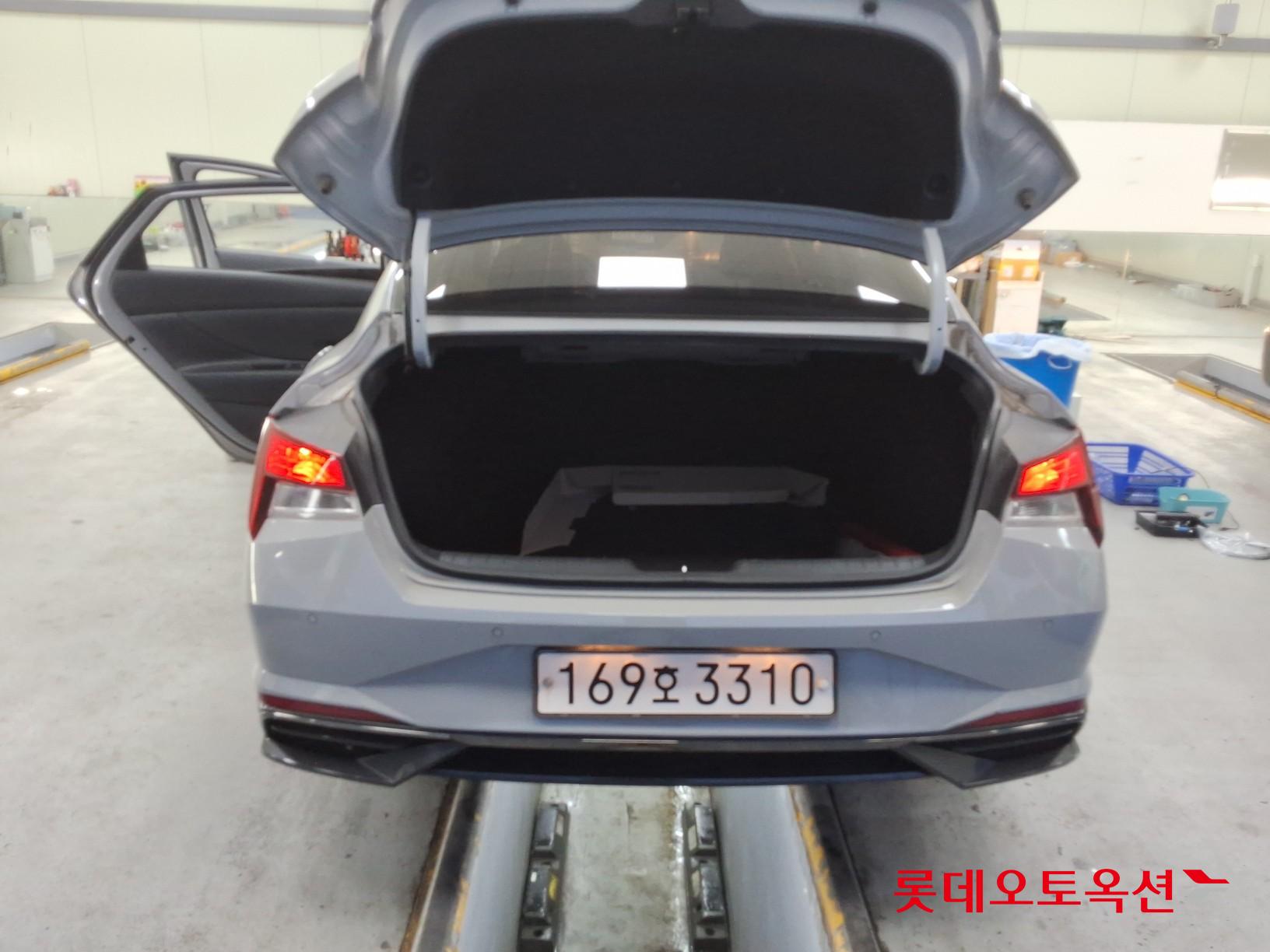 2023 - hyundai avante