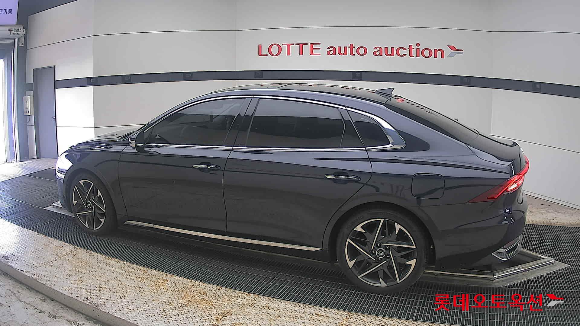 2020 - hyundai grandeur